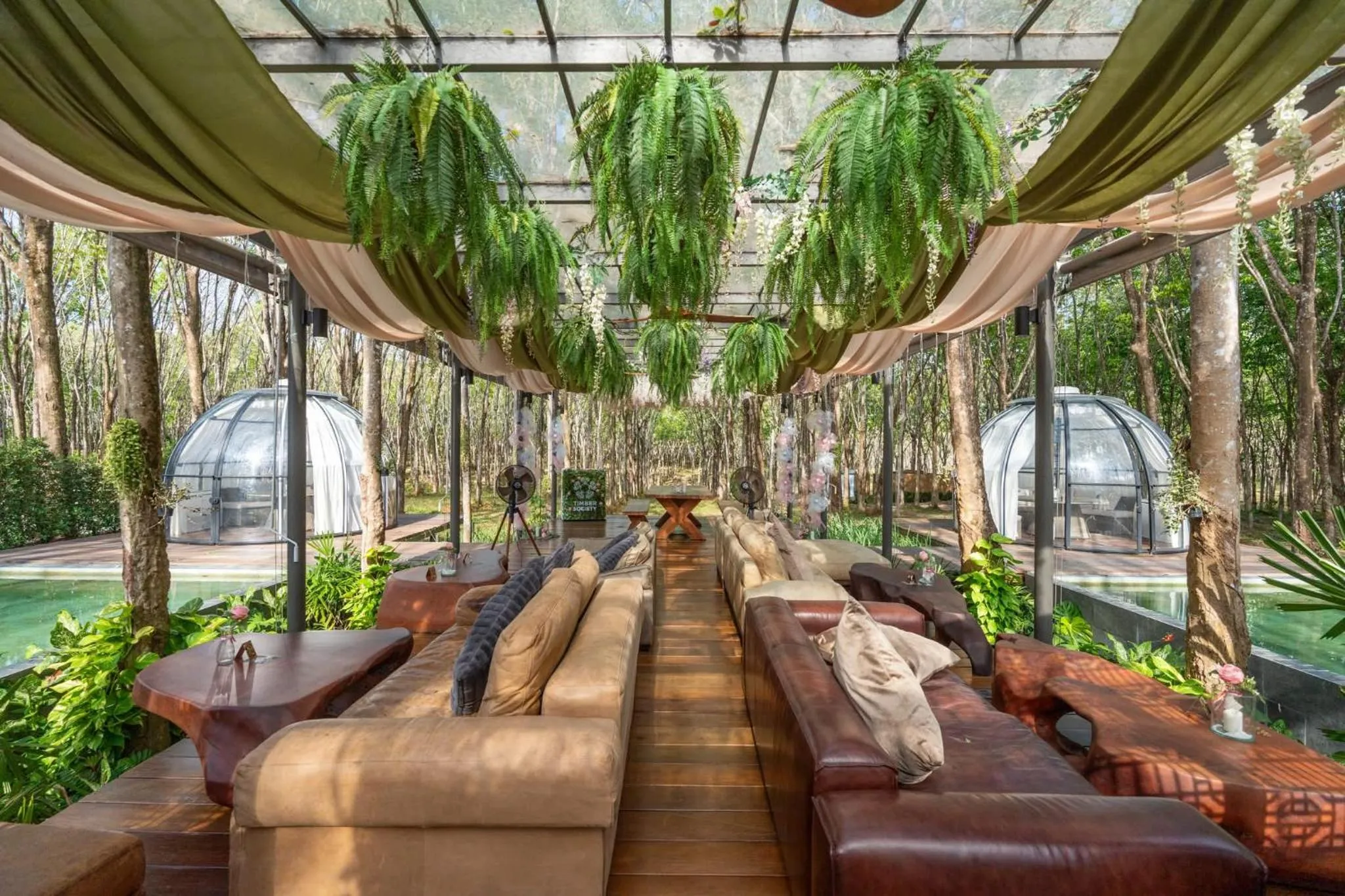 Restaurant/places to eat in Timber Society Boutique Hideaway