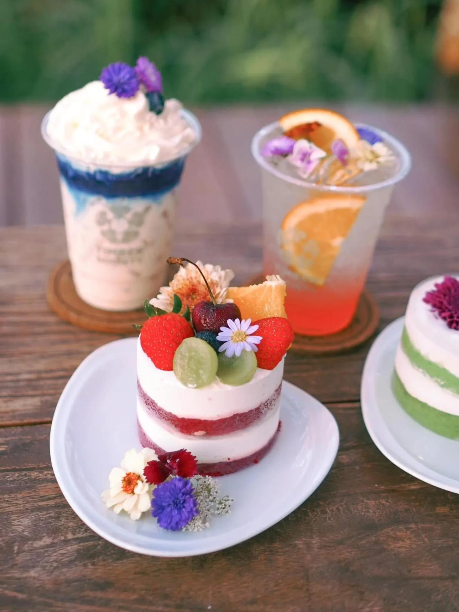 Food and drinks in Timber Society Boutique Hideaway