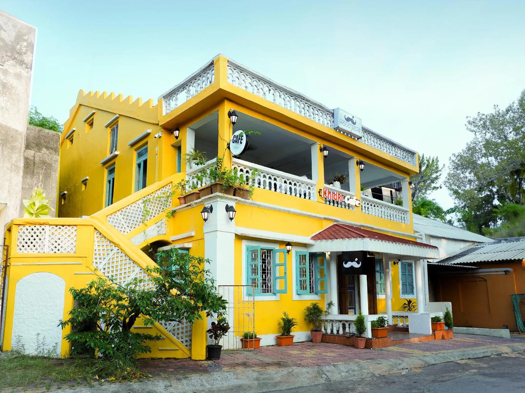 Property building in Moustache Daman