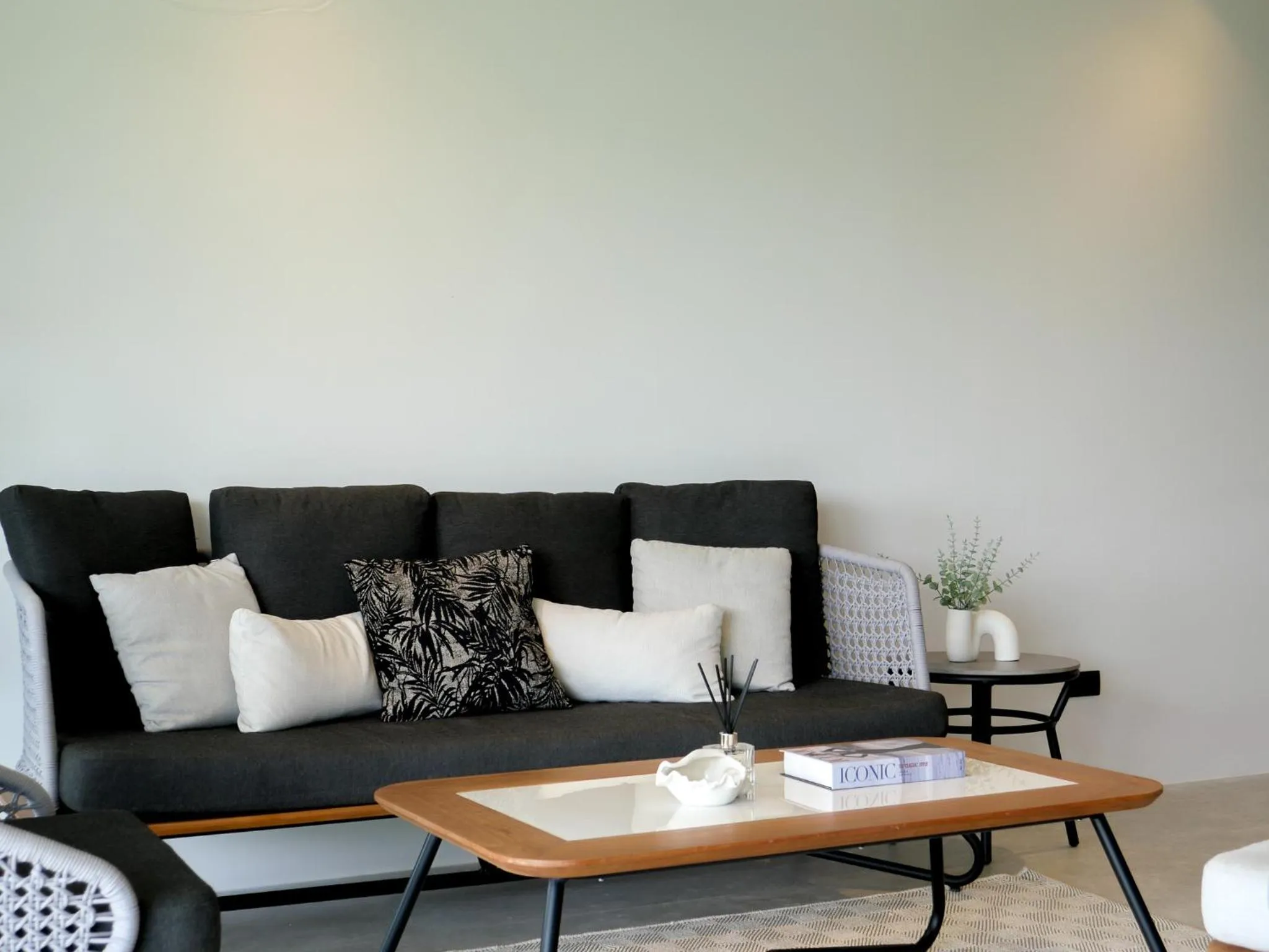 Living room in Beachside Residence