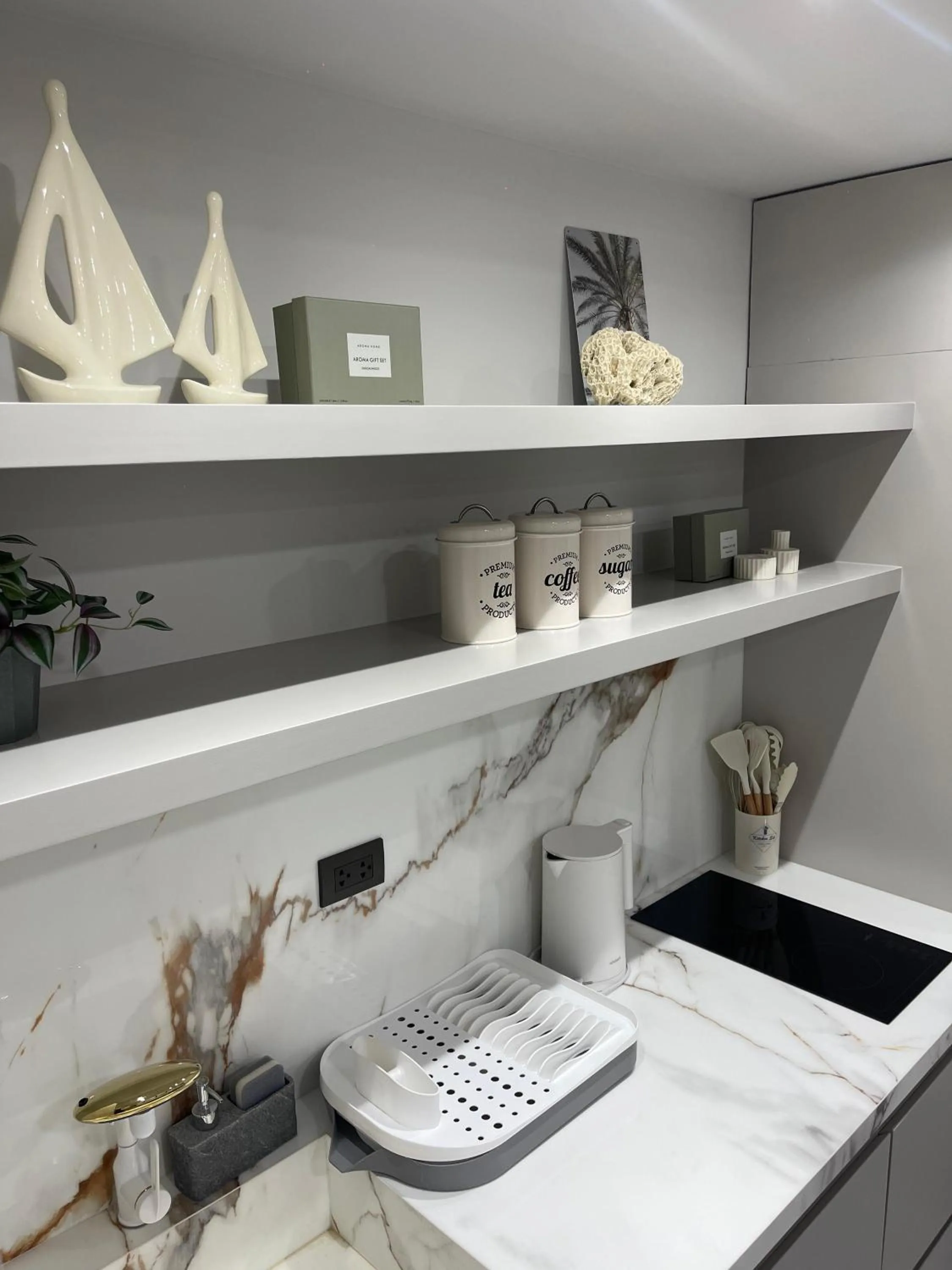 kitchen in Beachside Residence