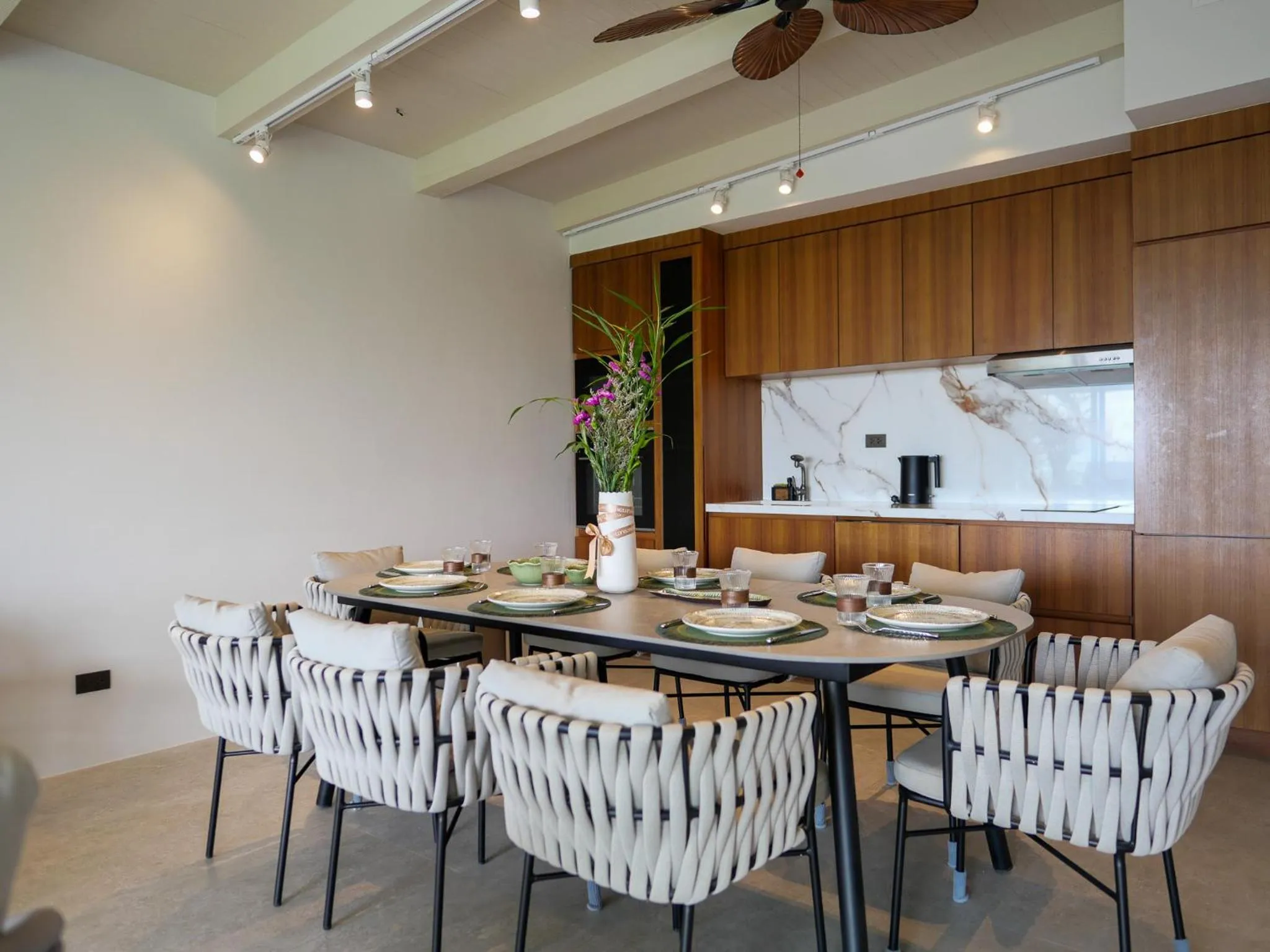 Kitchen or kitchenette in Beachside Residence