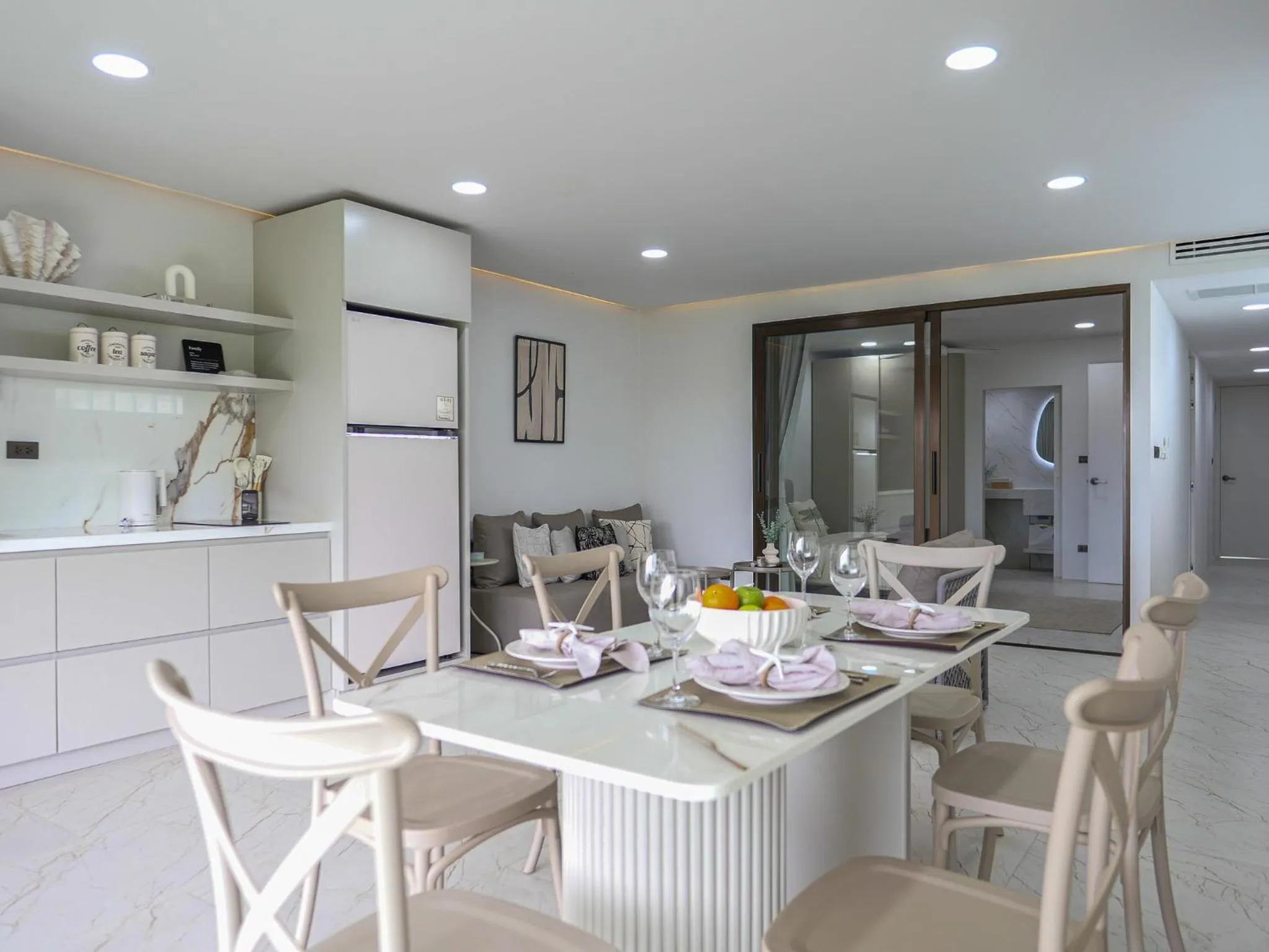 Dining area in Beachside Residence