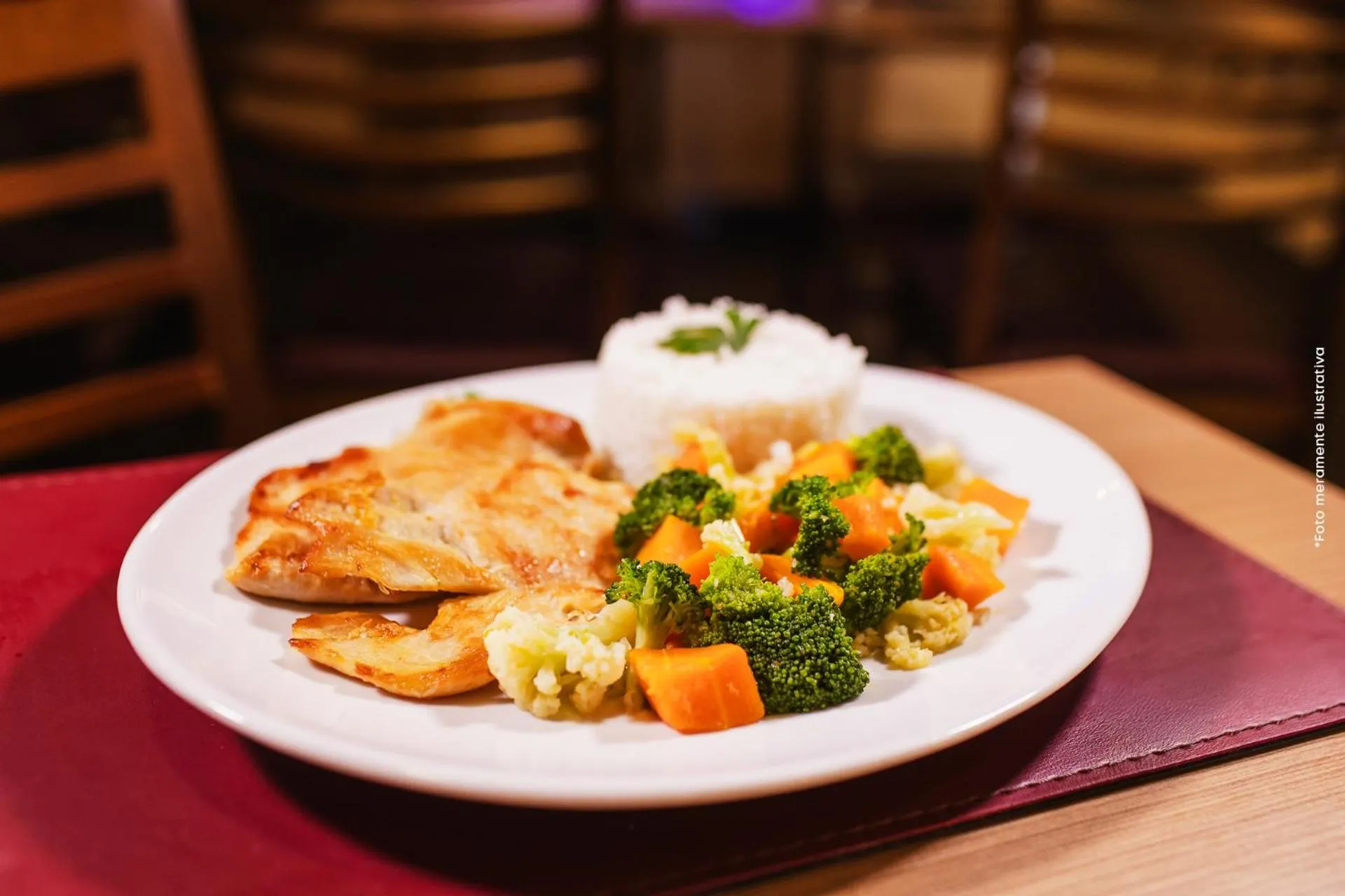 Restaurant/places to eat in Hotel Euro Suite São Jose do Rio Preto by Nacional Inn