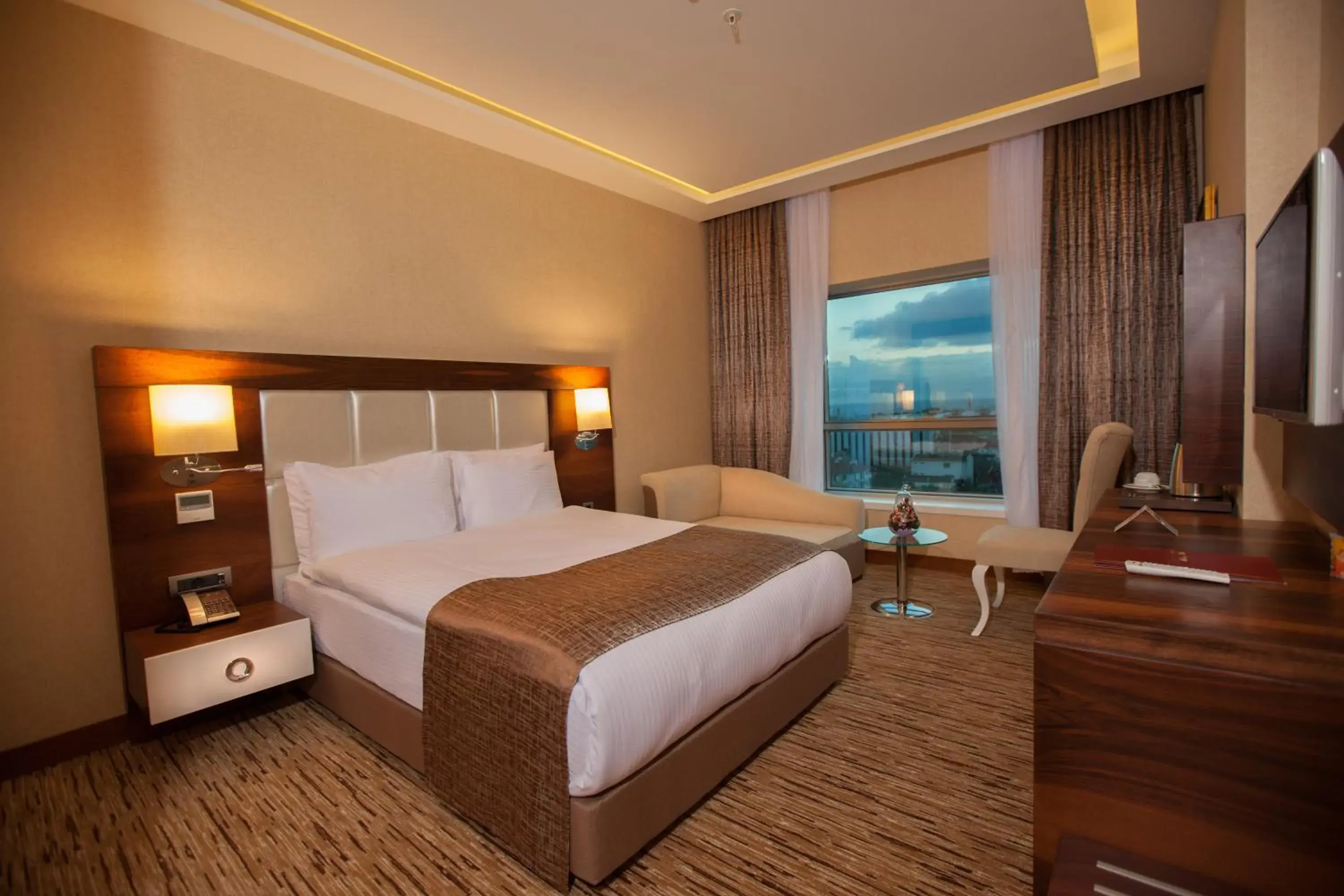 Double Room with Two Double Beds - single occupancy in Mitannia Regency Hotel Double Room with Two Double Beds - single occupancy in Mitannia Regency Hotel