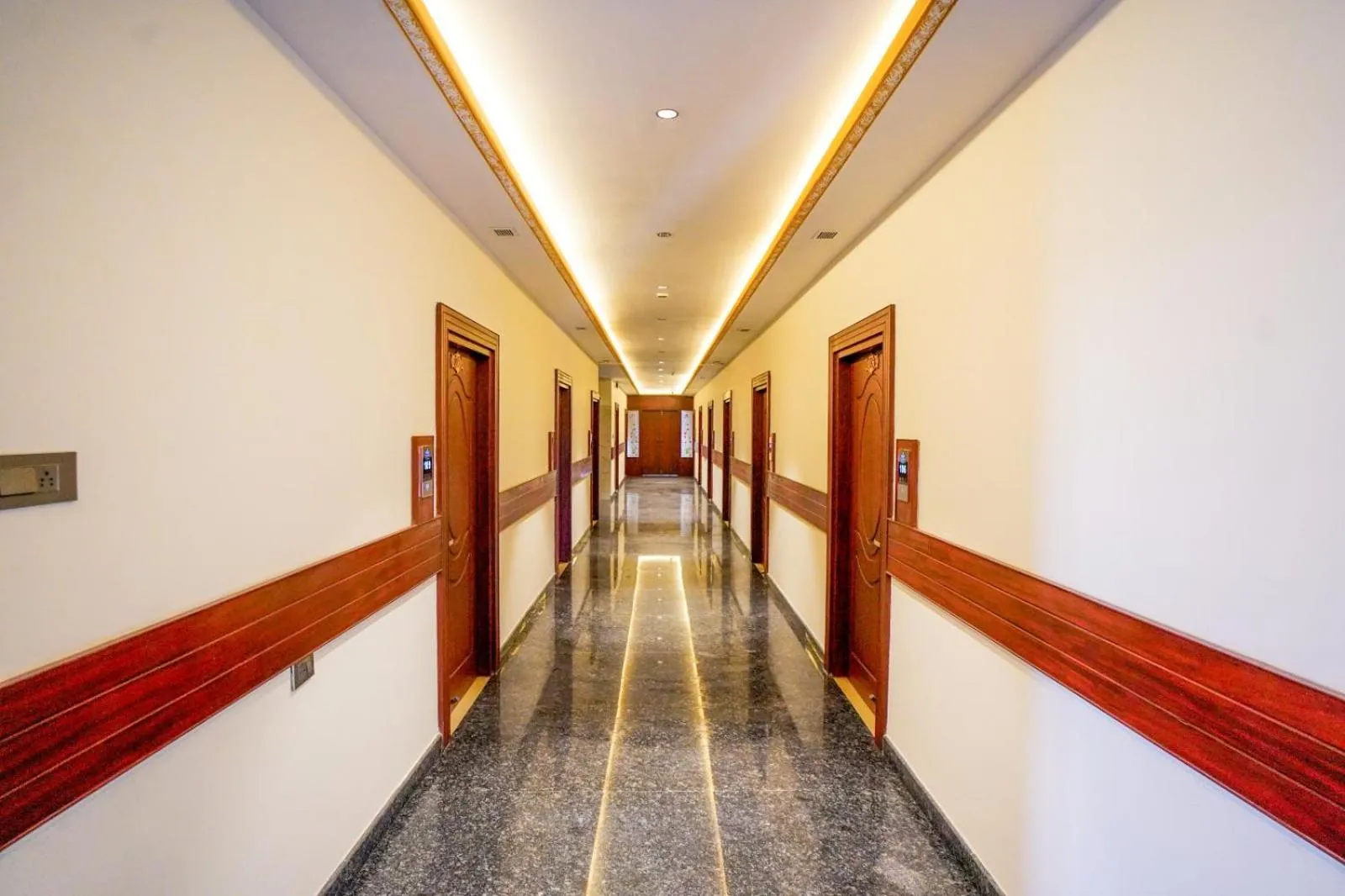 Property building in Hotel Yathin