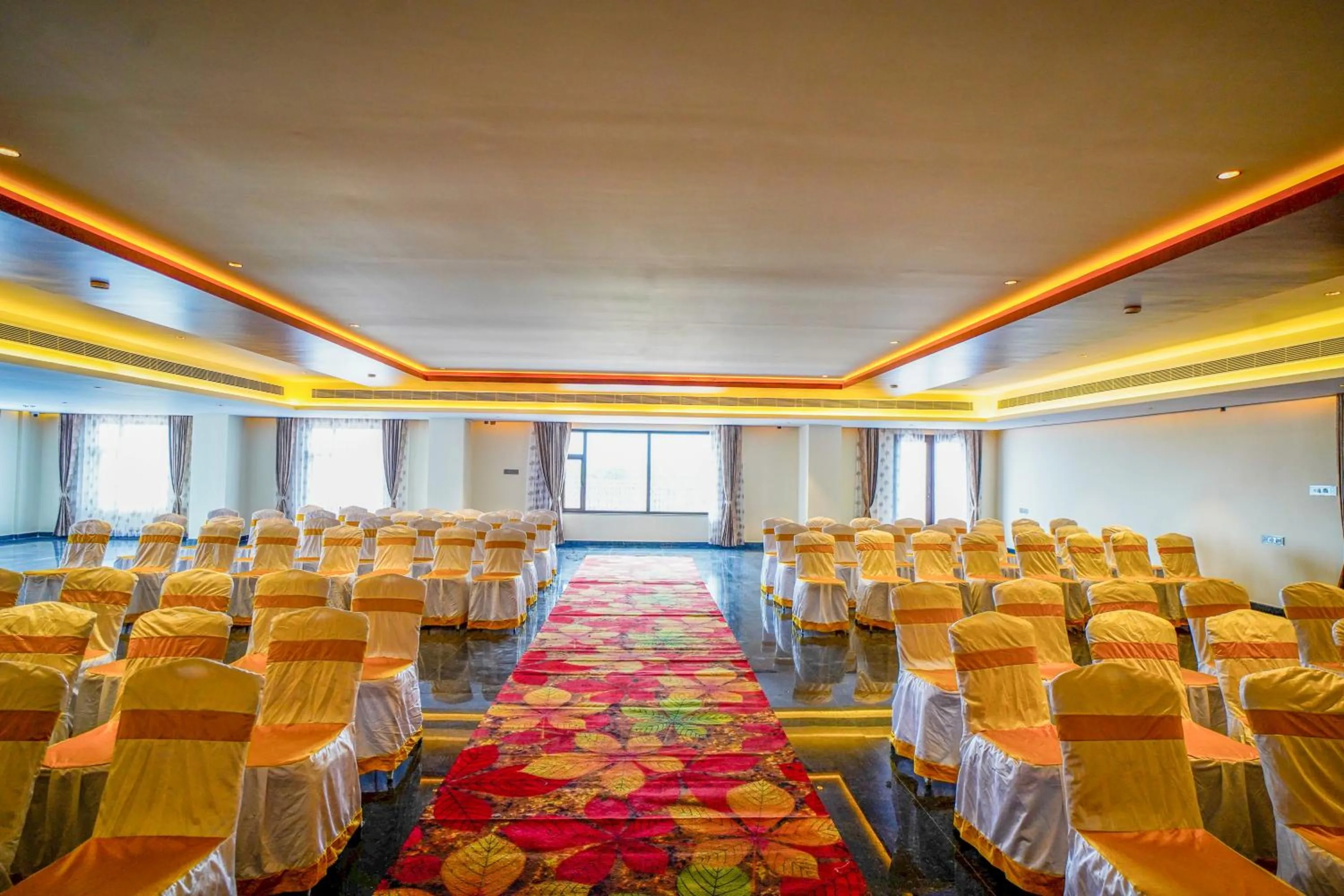 Banquet/Function facilities in Hotel Yathin