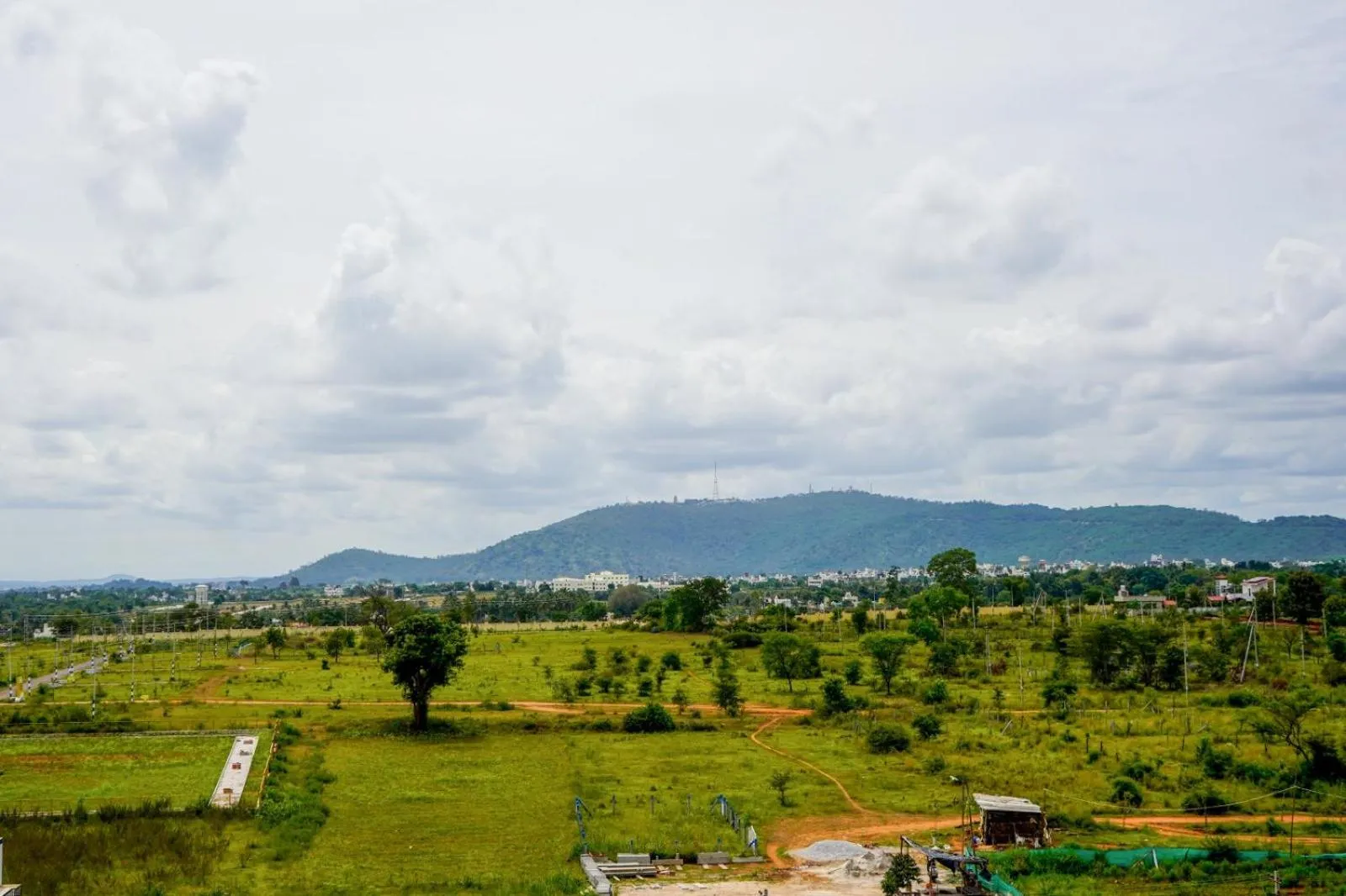Shower in Hotel Yathin