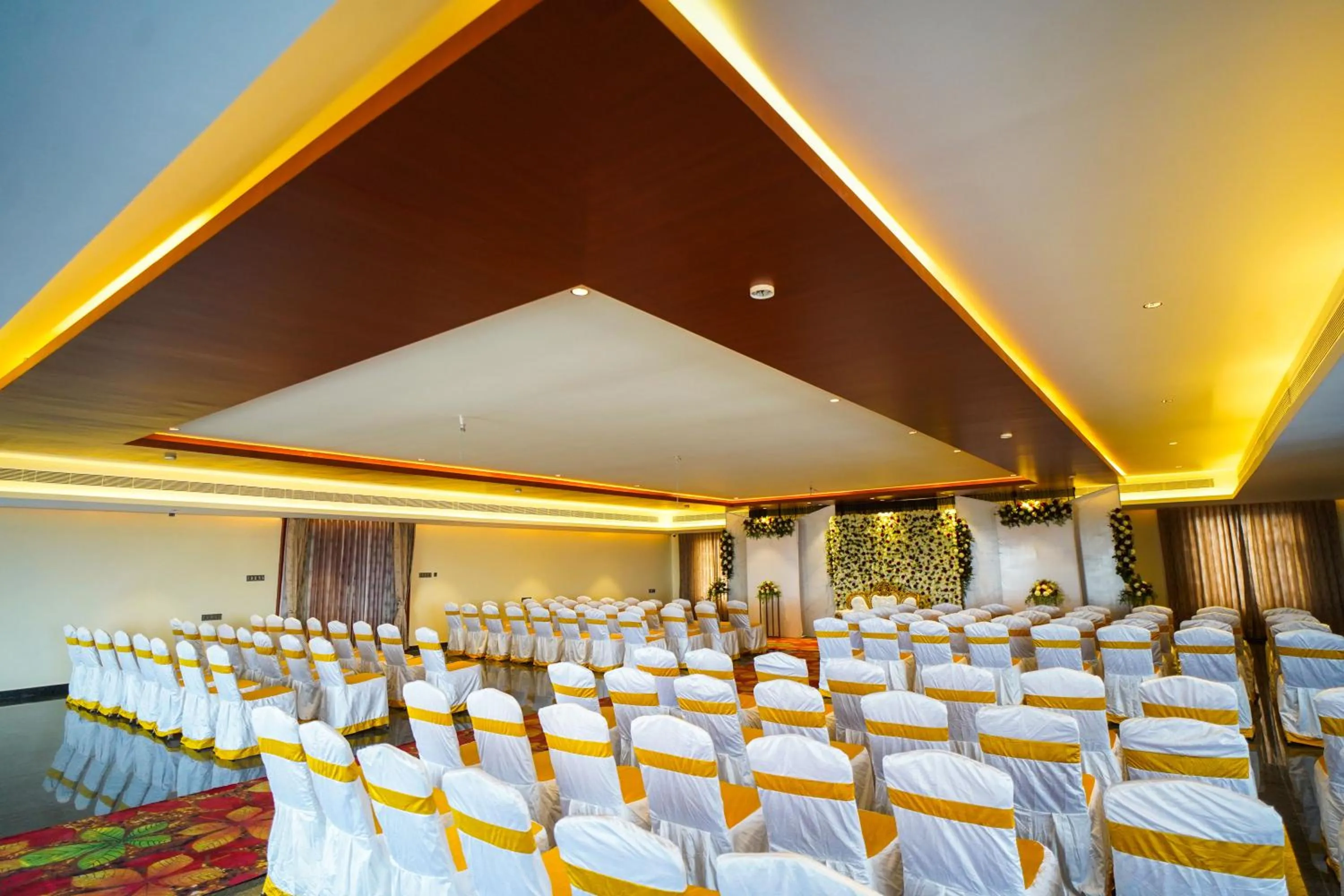 Seating area in Hotel Yathin