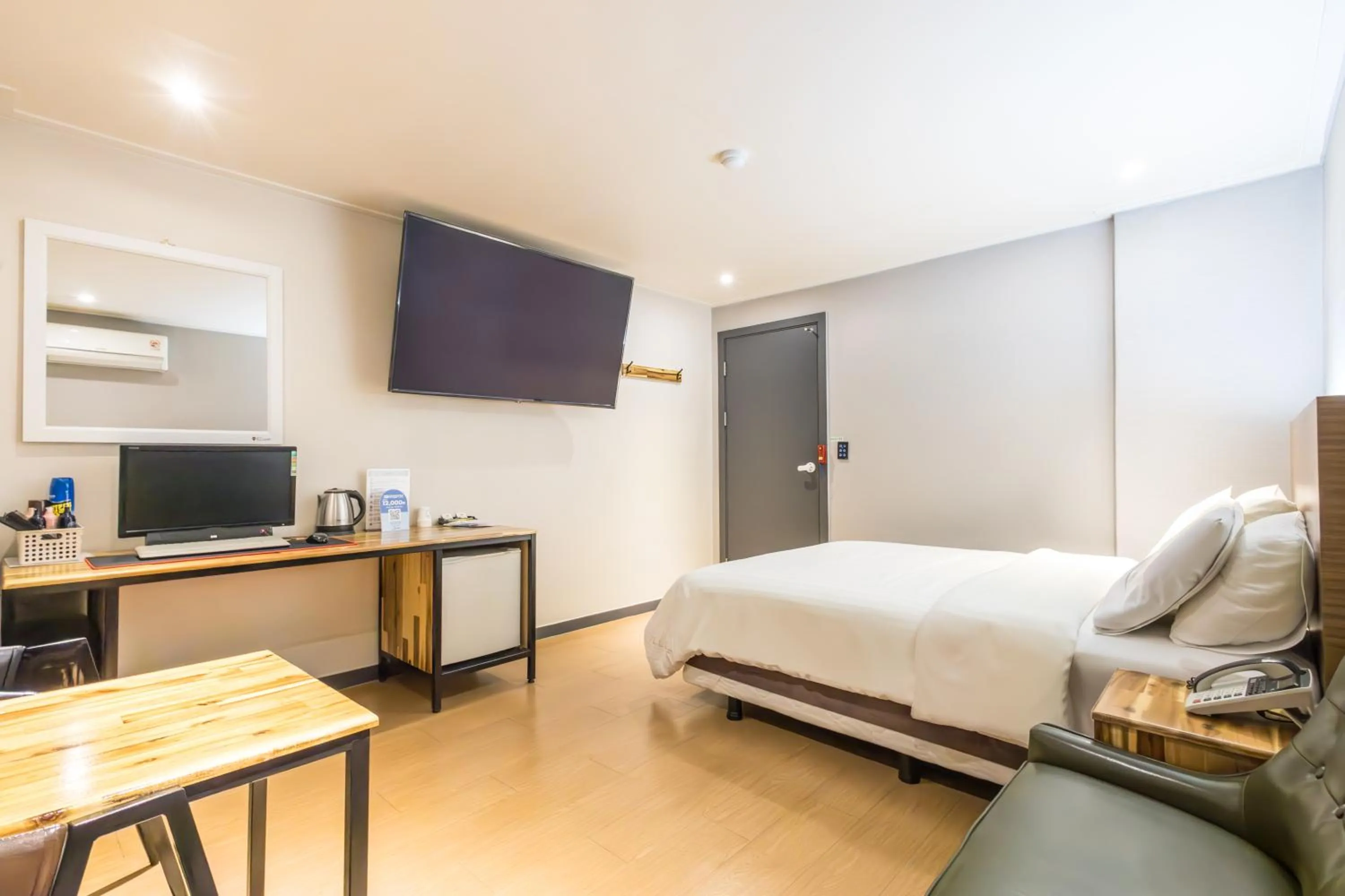 Living room, Bed in illuwa M