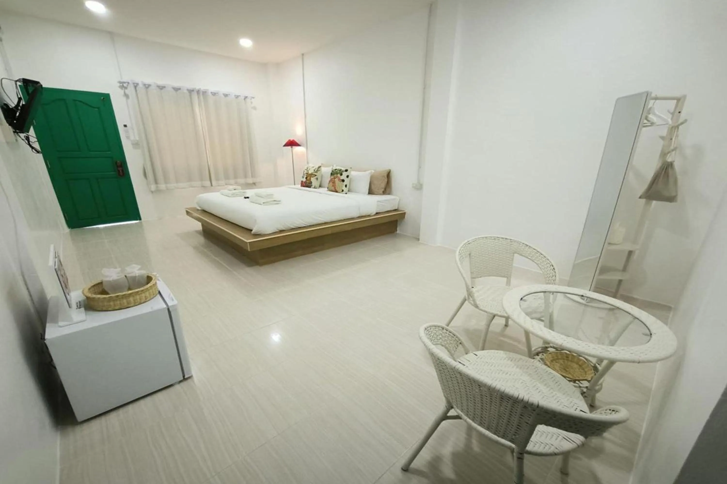 Bedroom, Bed in Ban Ye