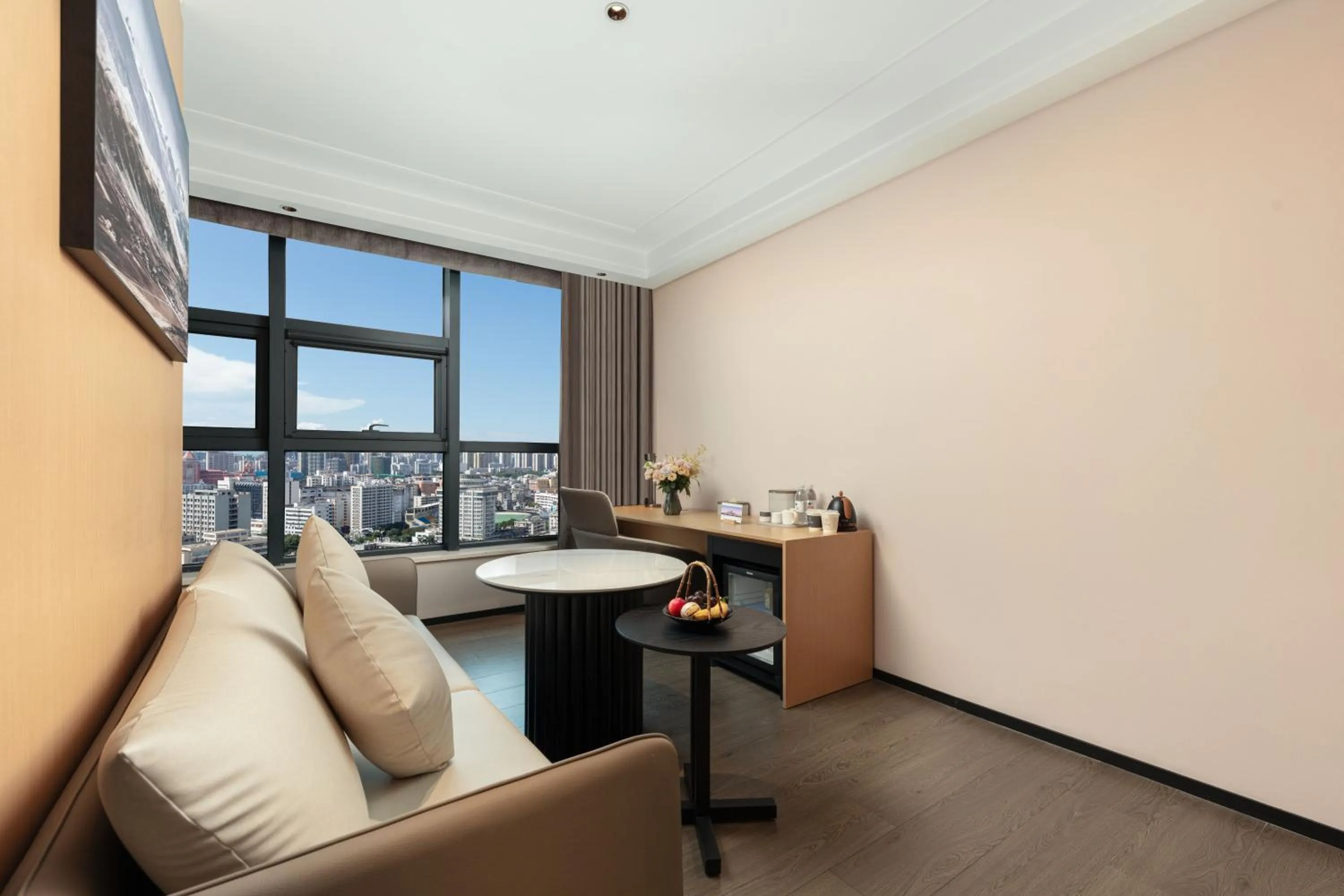 Coffee/tea facilities in Atour Hotel Hangzhou Binjiang Binwen Road