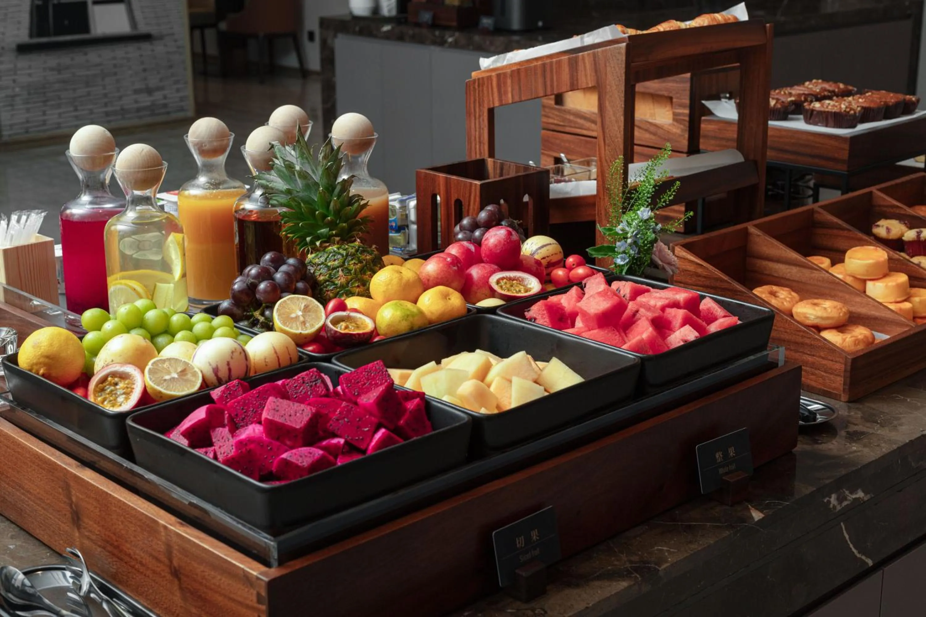 Restaurant/places to eat in Atour Hotel Hangzhou Binjiang Binwen Road