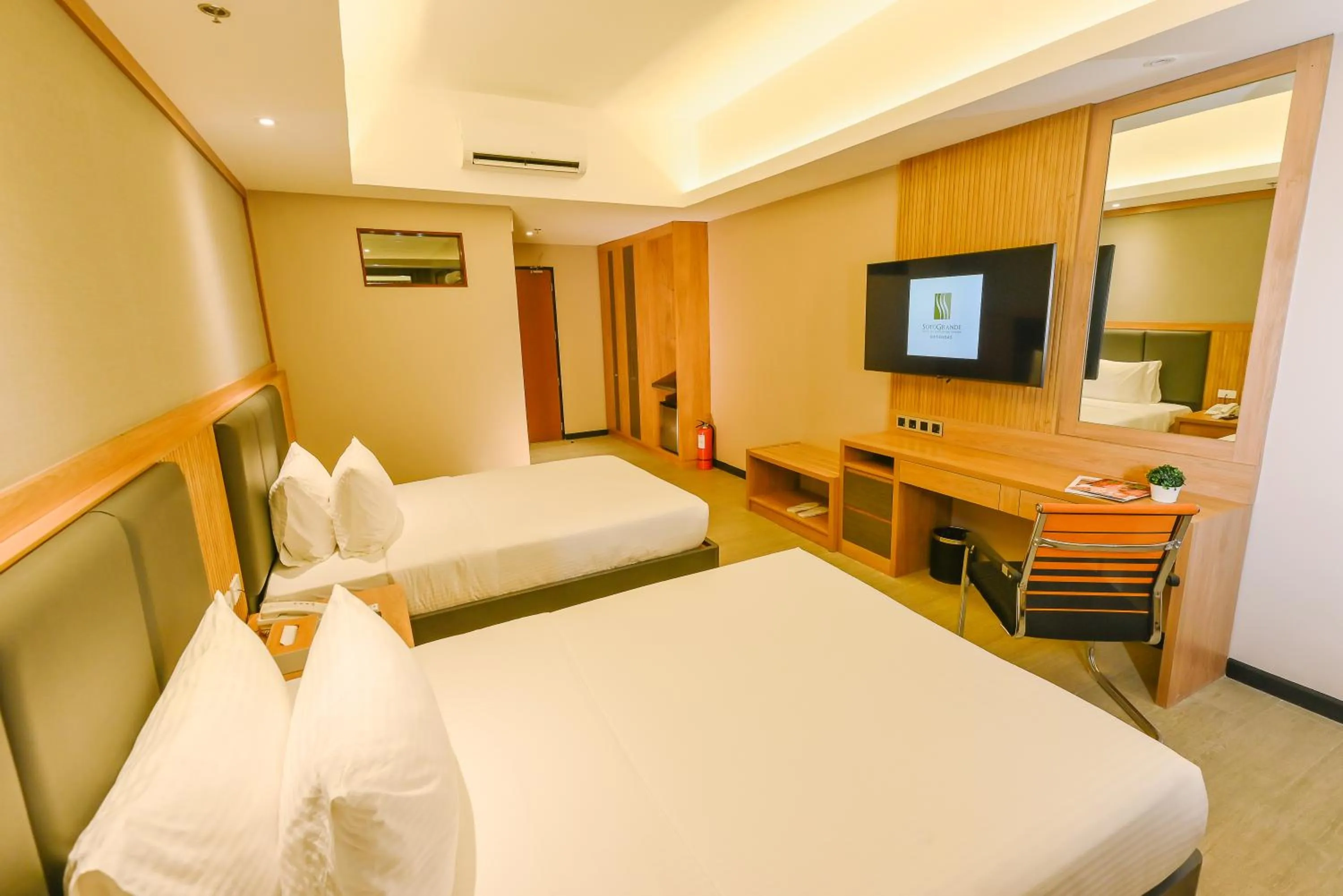 Bed in Sotogrande Hotel and Convention Center Batangas