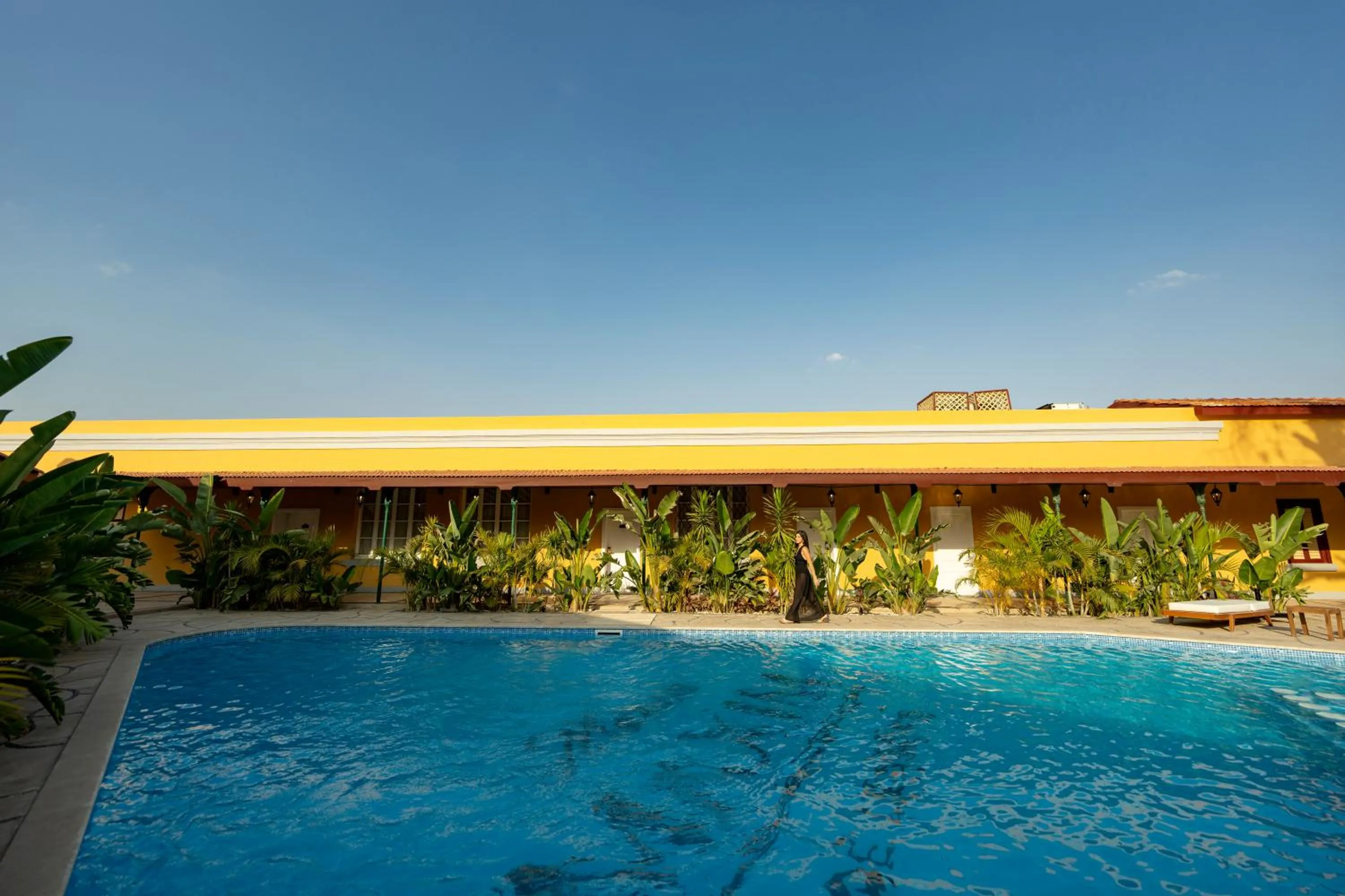 Day in Maison Maxim De Lesseps