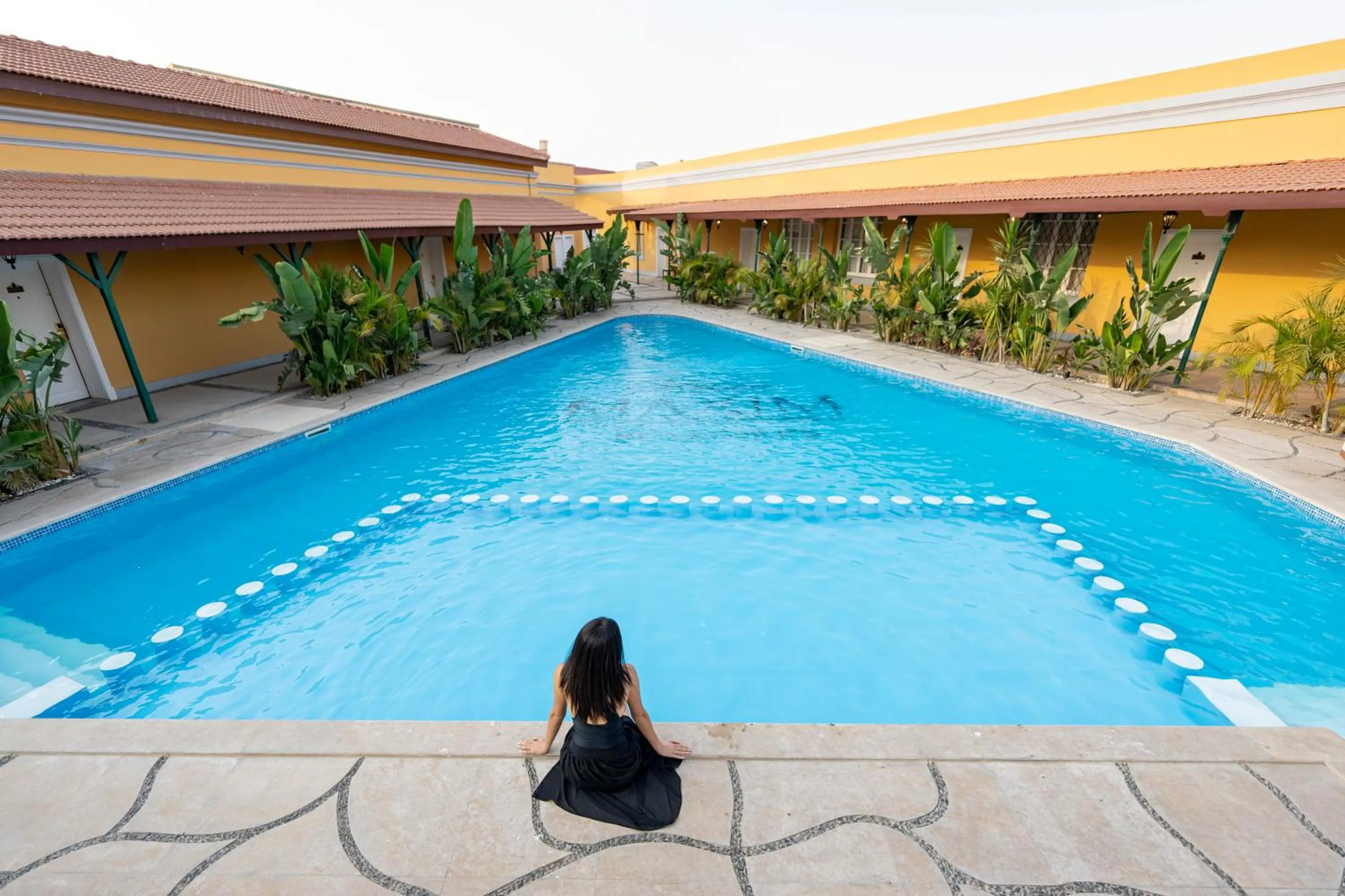 Day in Maison Maxim De Lesseps