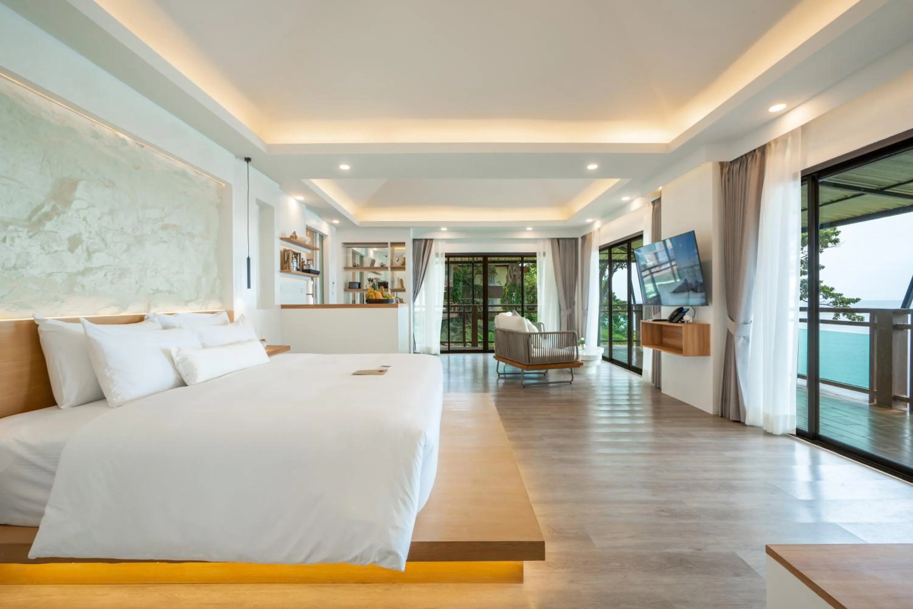 Bed in ANONA SUNSET Boutique