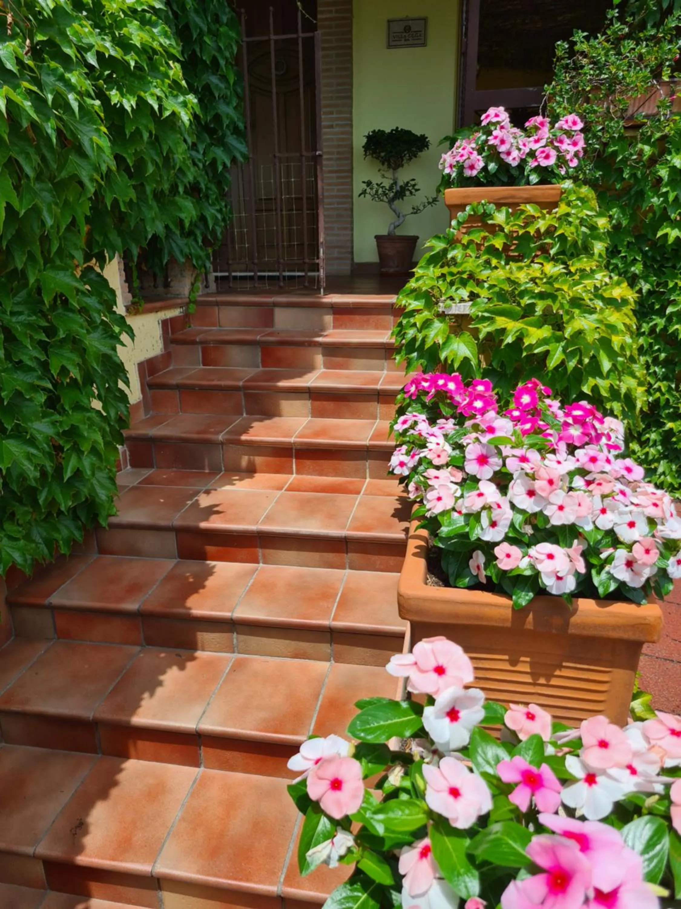 Facade/entrance in Villa Olga B&B