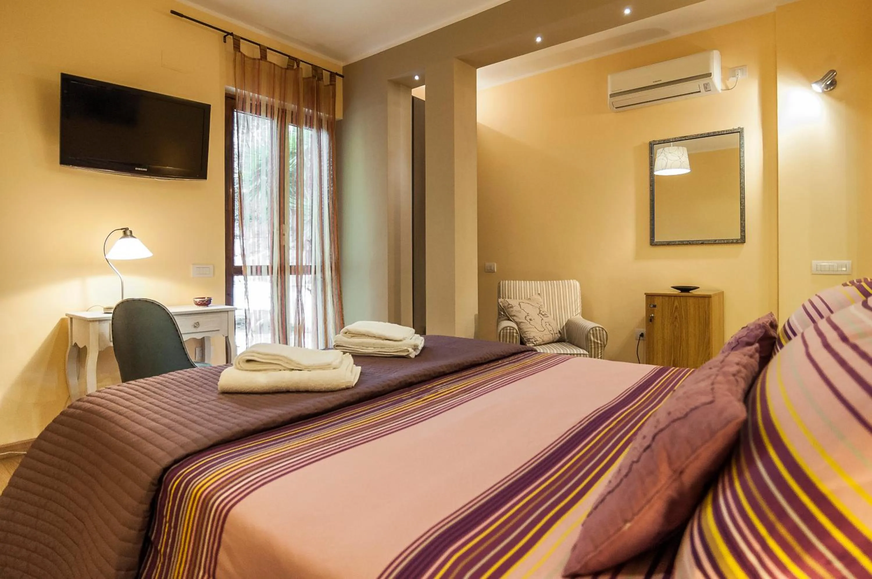 Photo of the whole room, Bed in Villa Olga B&B