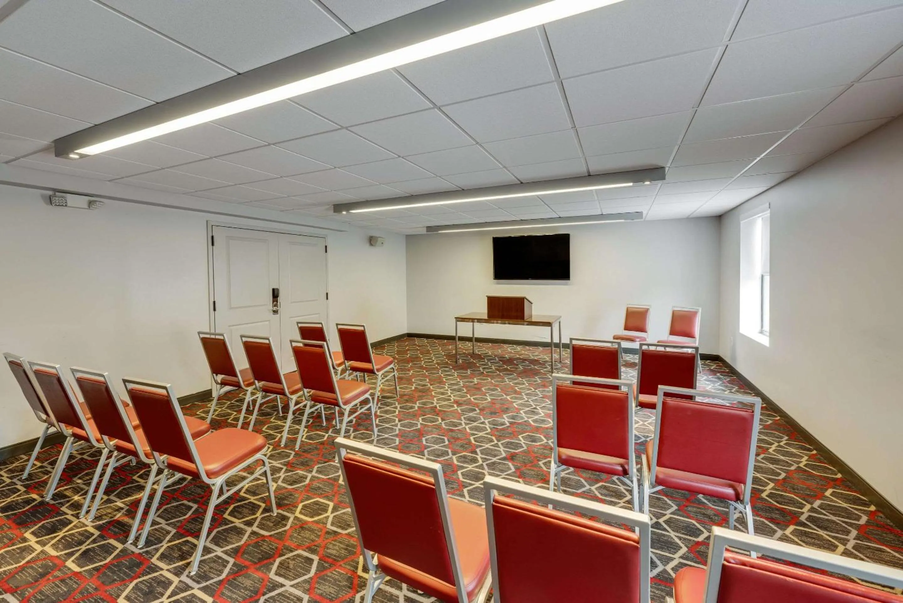 Meeting/conference room in The Crossroads Hotel - Newburgh