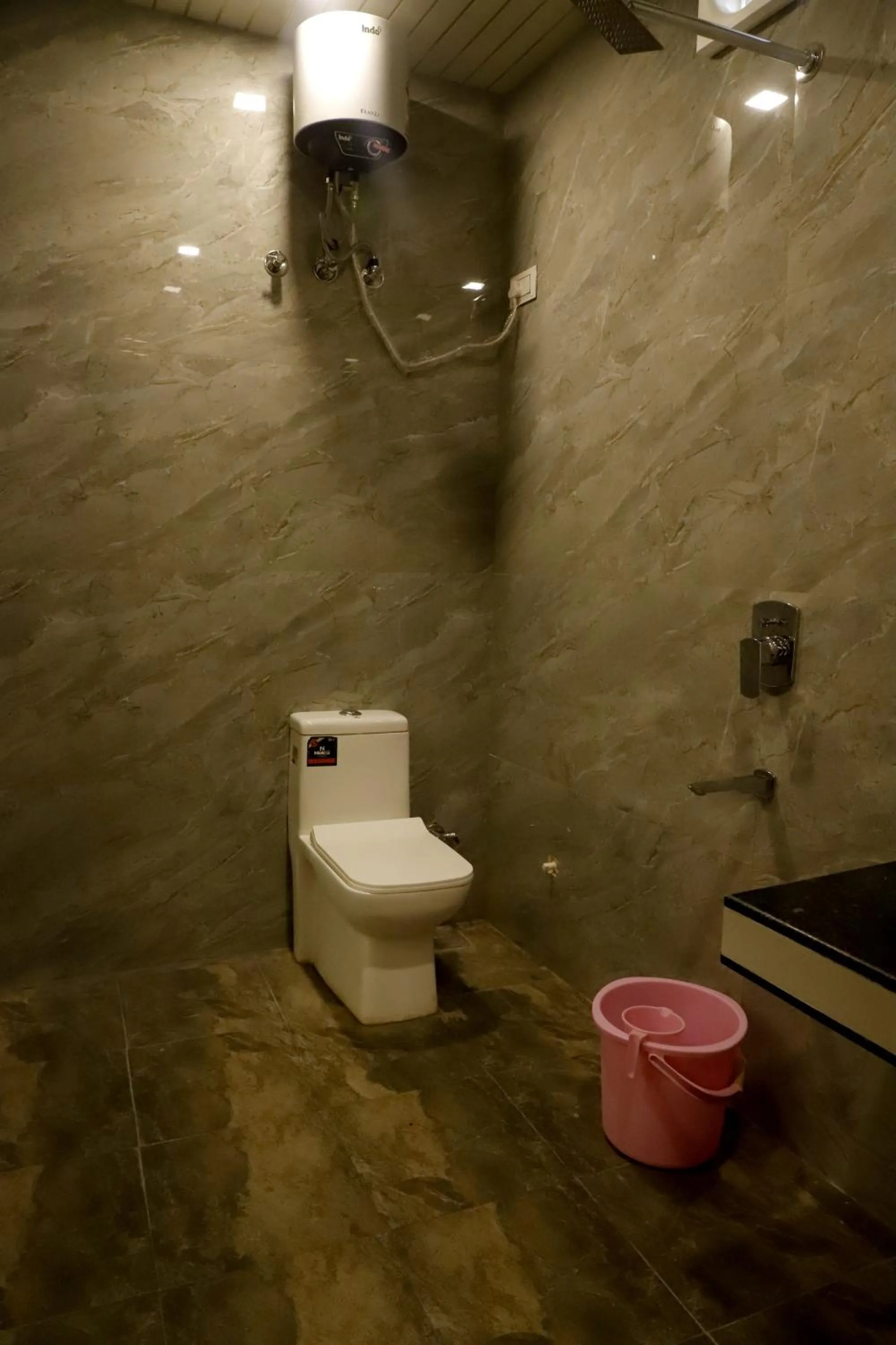 Toilet in Kesariya Bagh Resort Pushkar