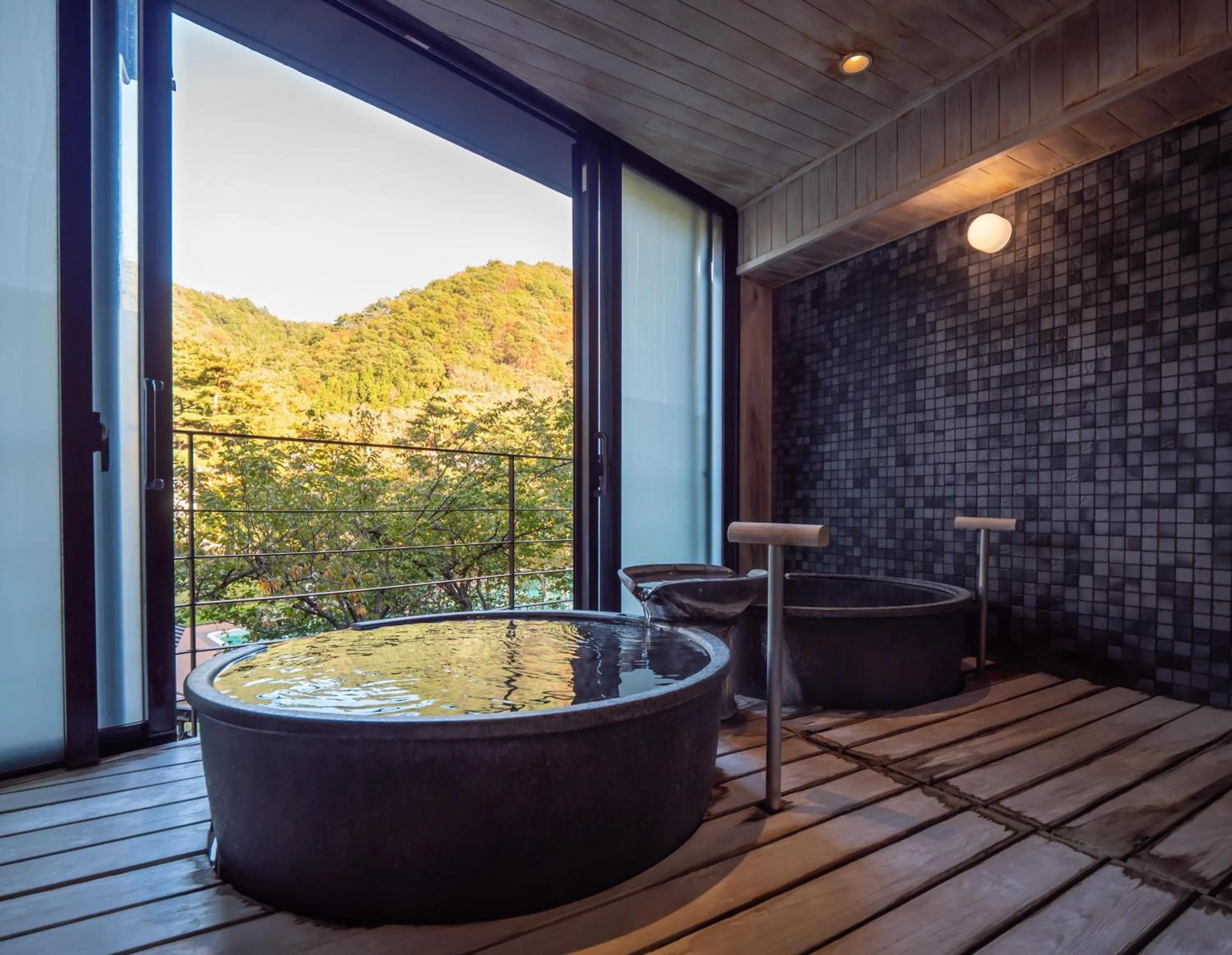 Hot Spring Bath in Matsunoi