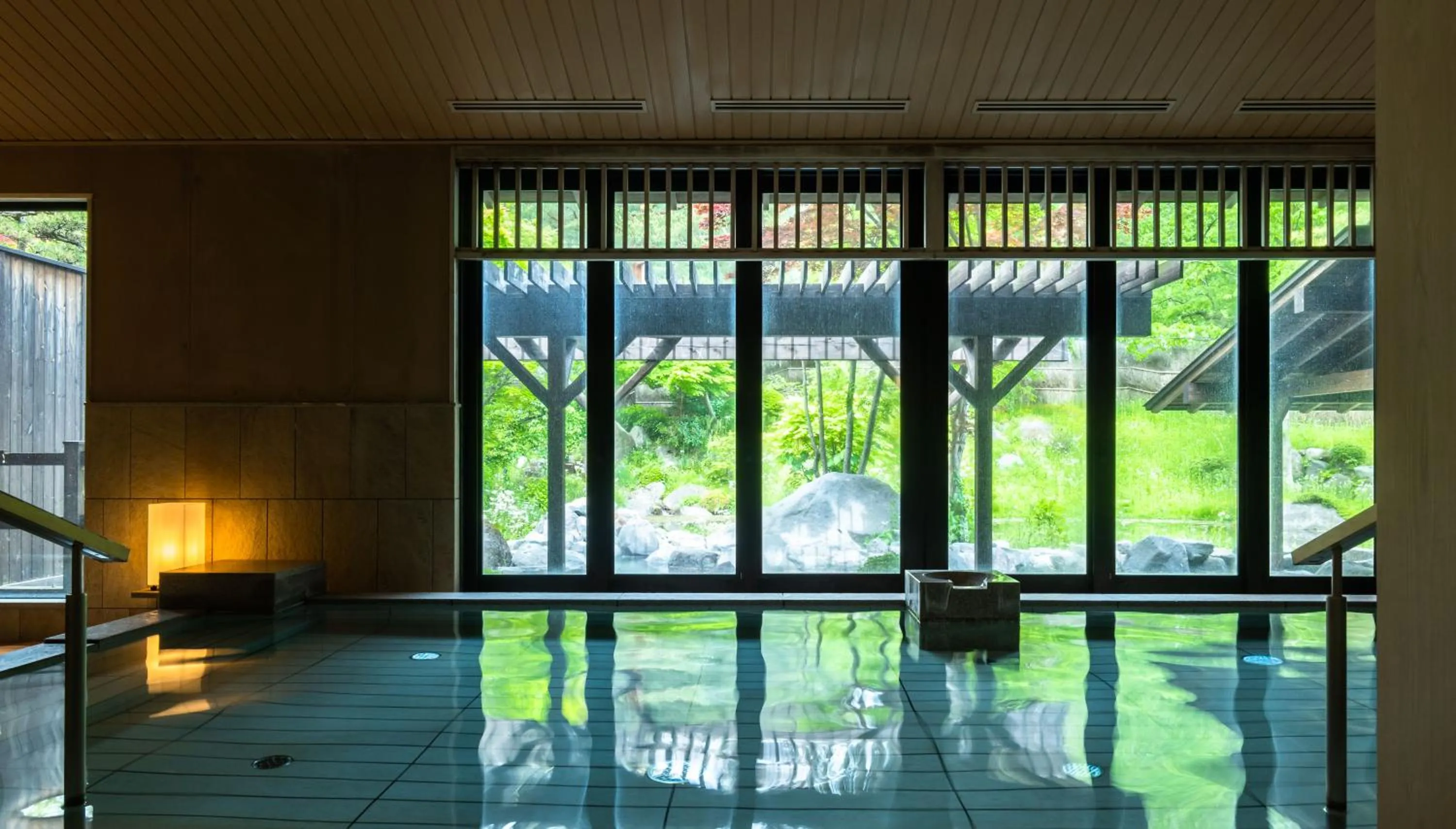 Hot Spring Bath in Matsunoi