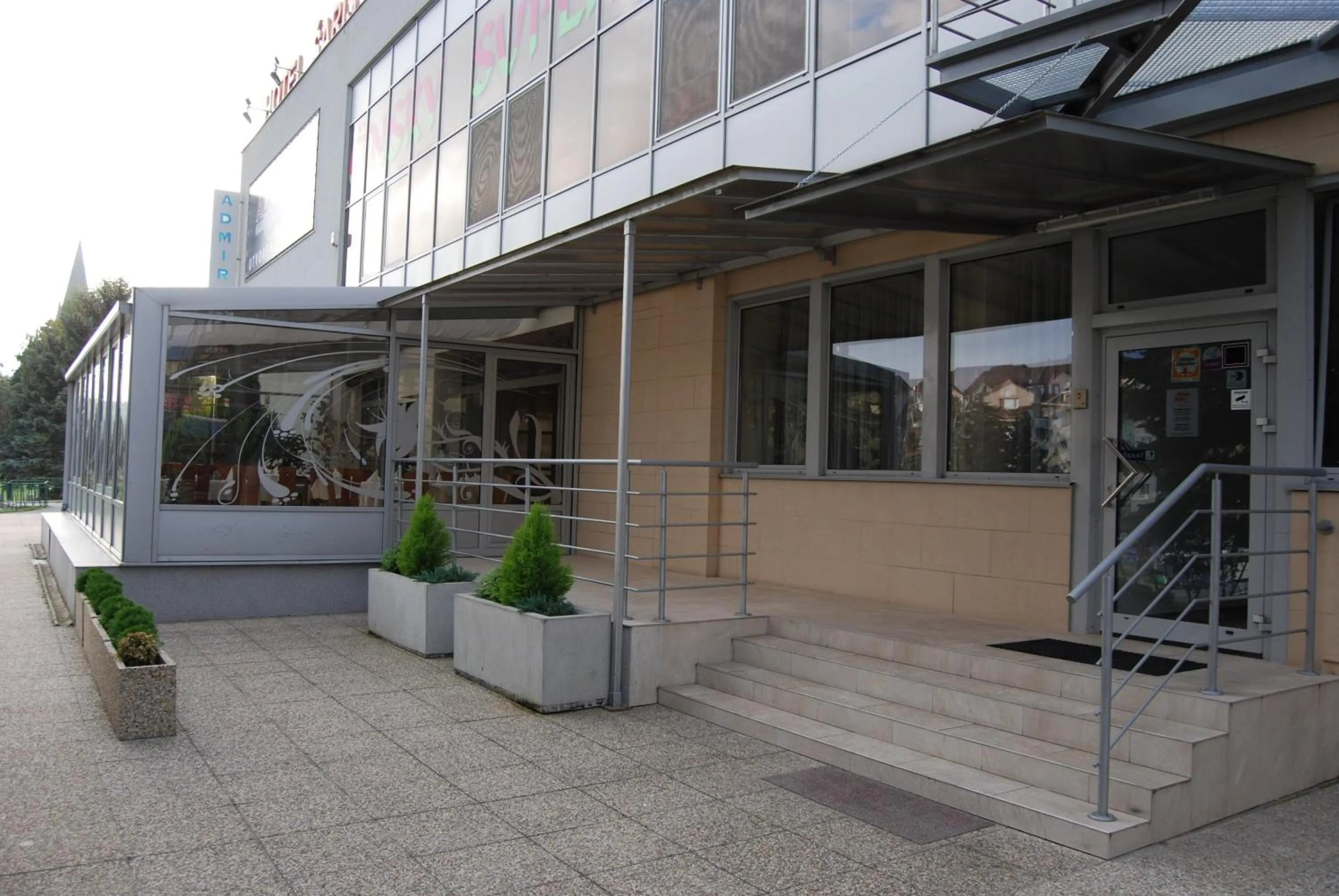Facade/entrance in Hotel Šariš