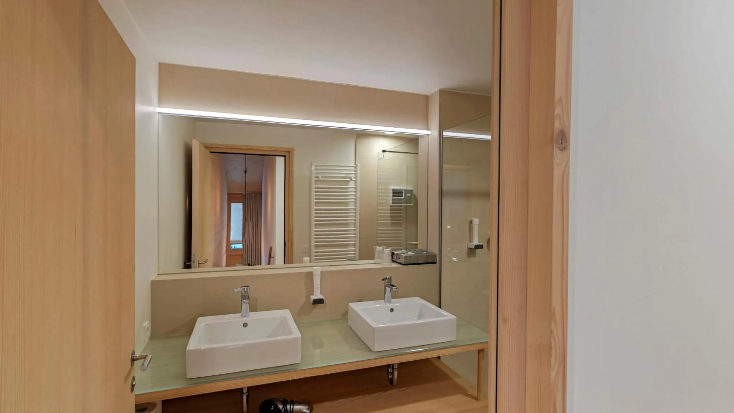 Bathroom in alpen select apartments Kleinwalsertal