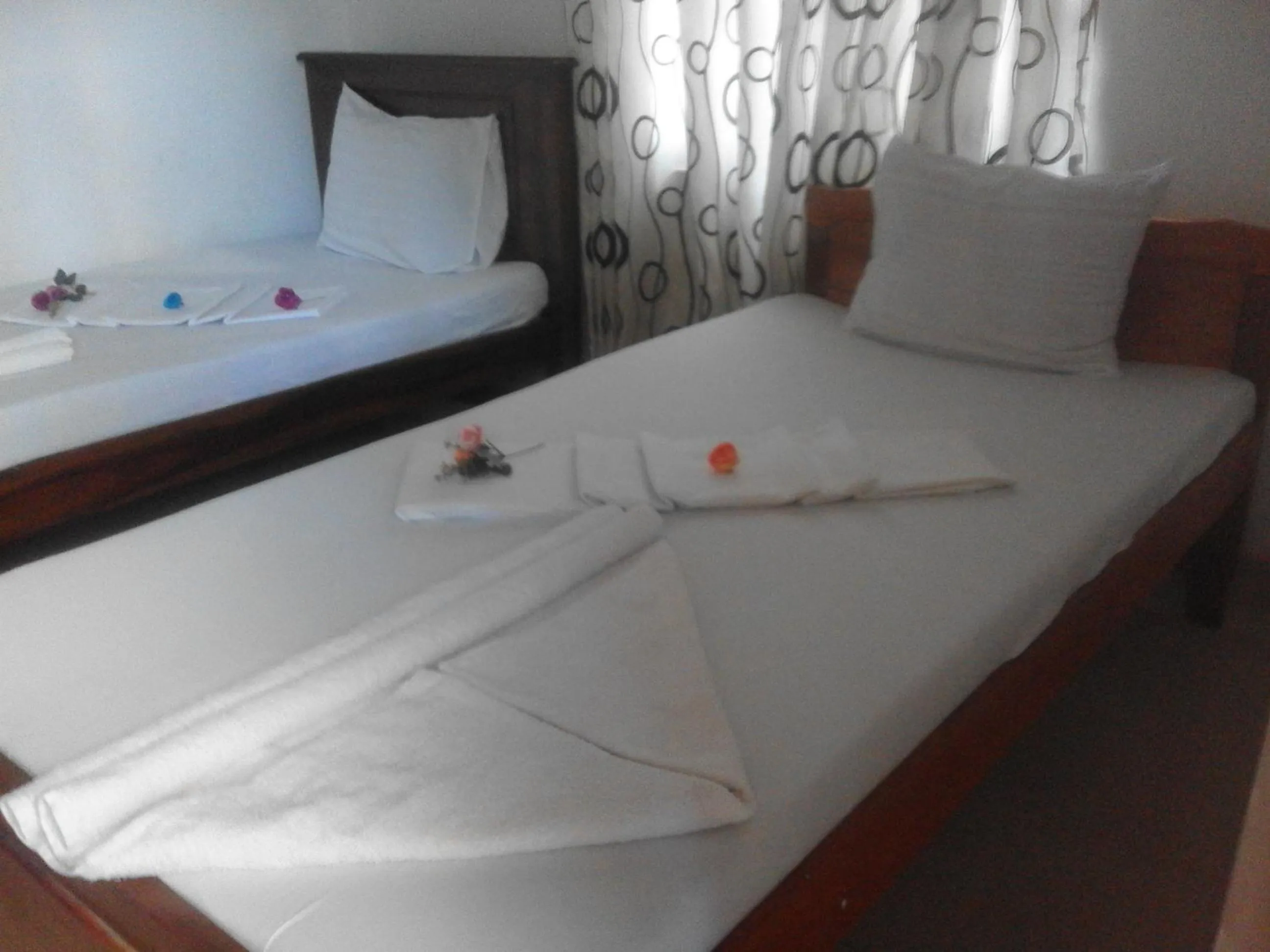 Bed in Sihilro Regency