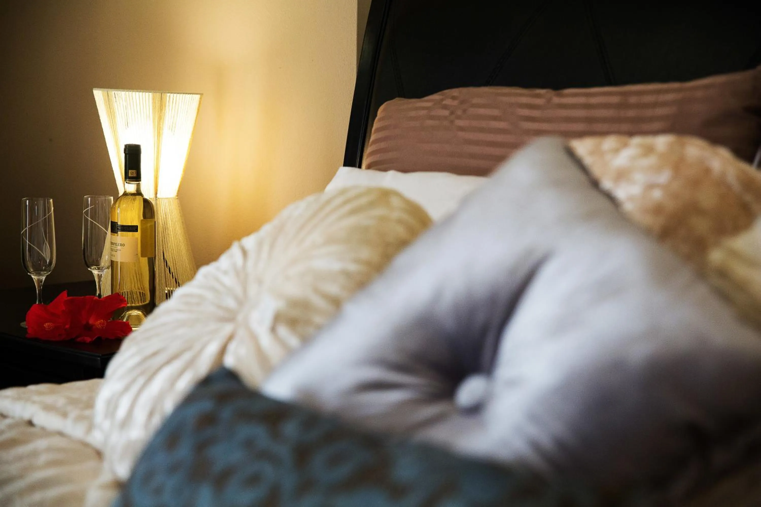 Bedroom, Bed in Baywatch Hotel