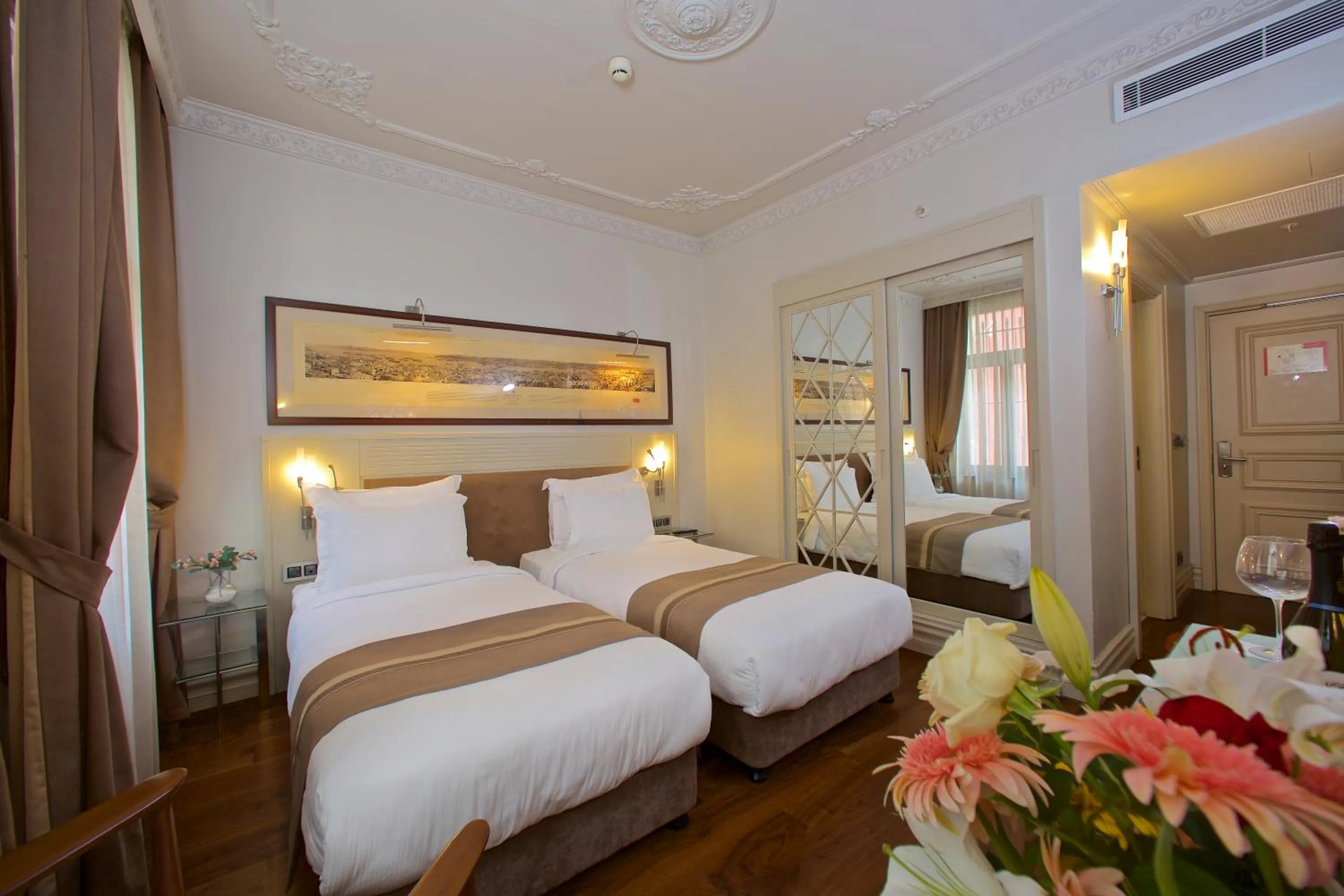 Massage, Bed in Taxim Lounge Hotel Special Category