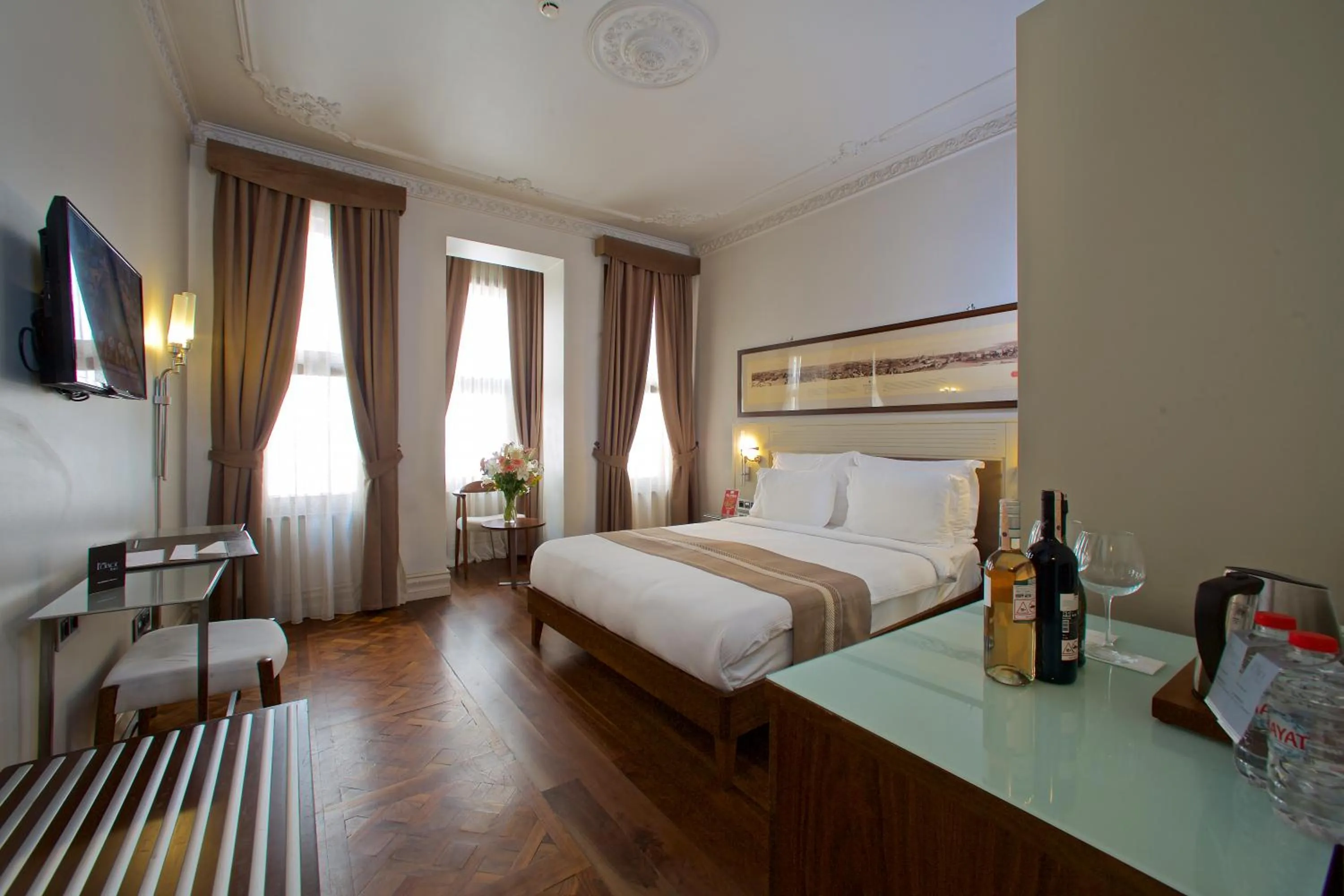 Massage, Bed in Taxim Lounge Hotel Special Category