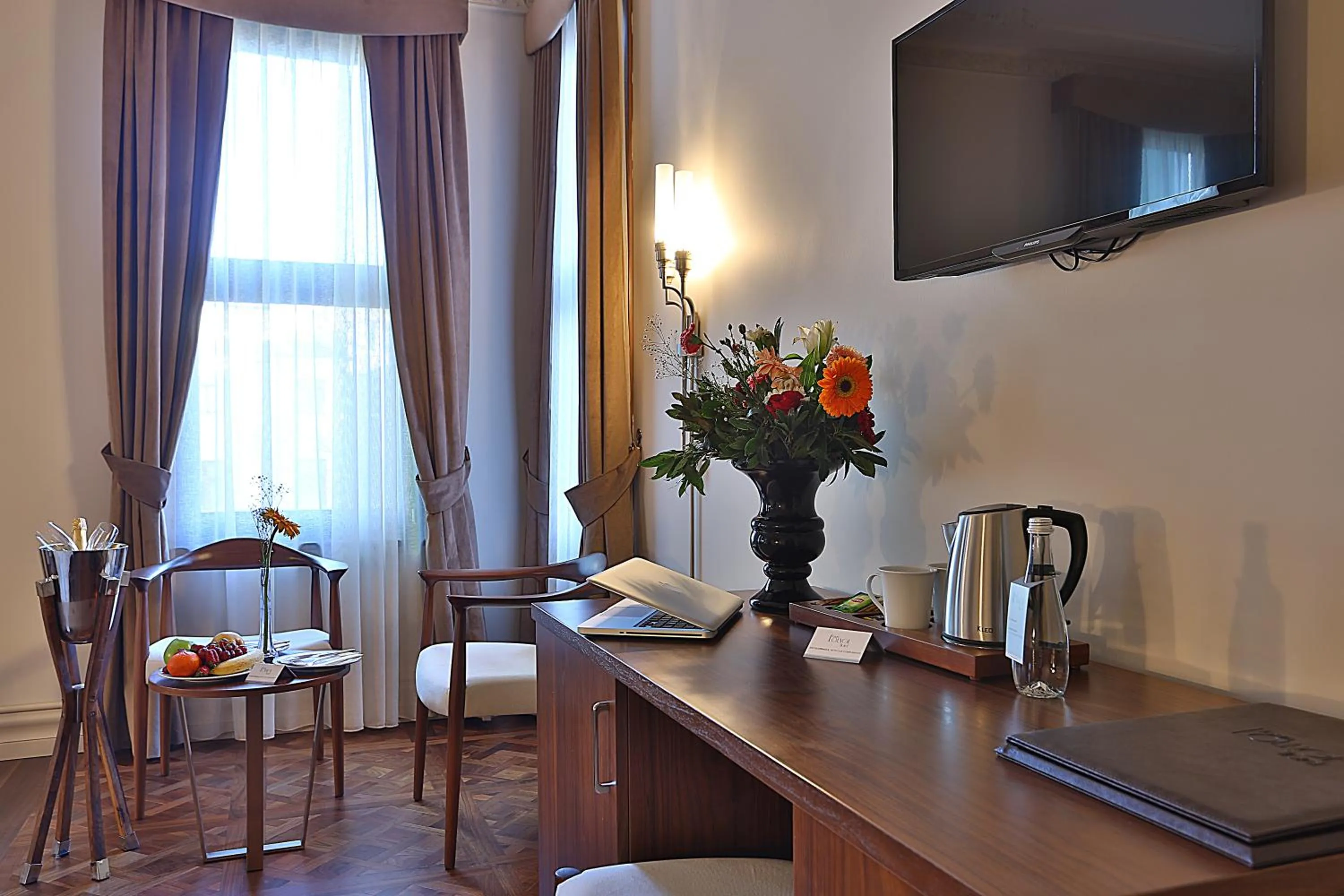 Photo of the whole room in Taxim Lounge Hotel Special Category