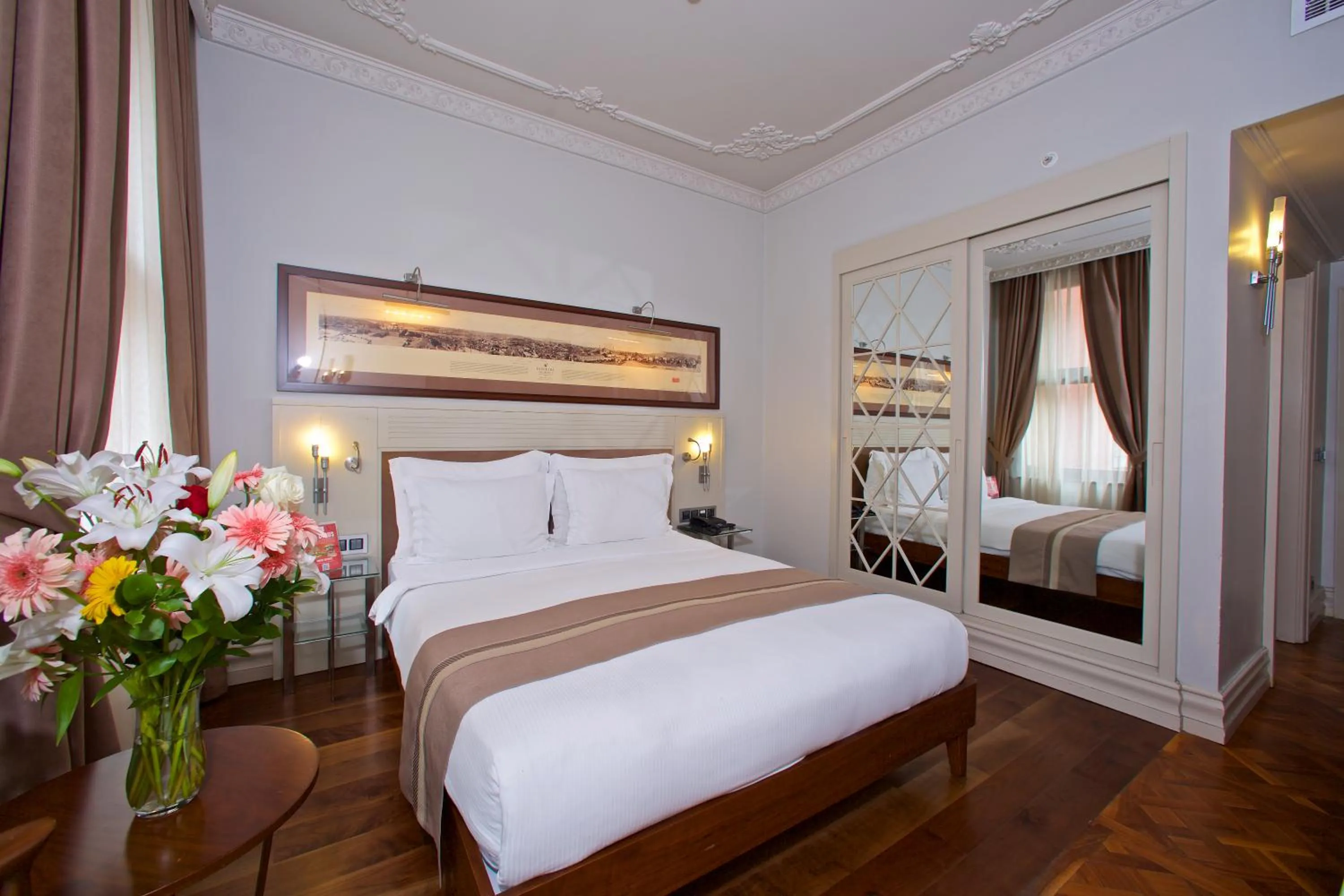 Massage, Bed in Taxim Lounge Hotel Special Category