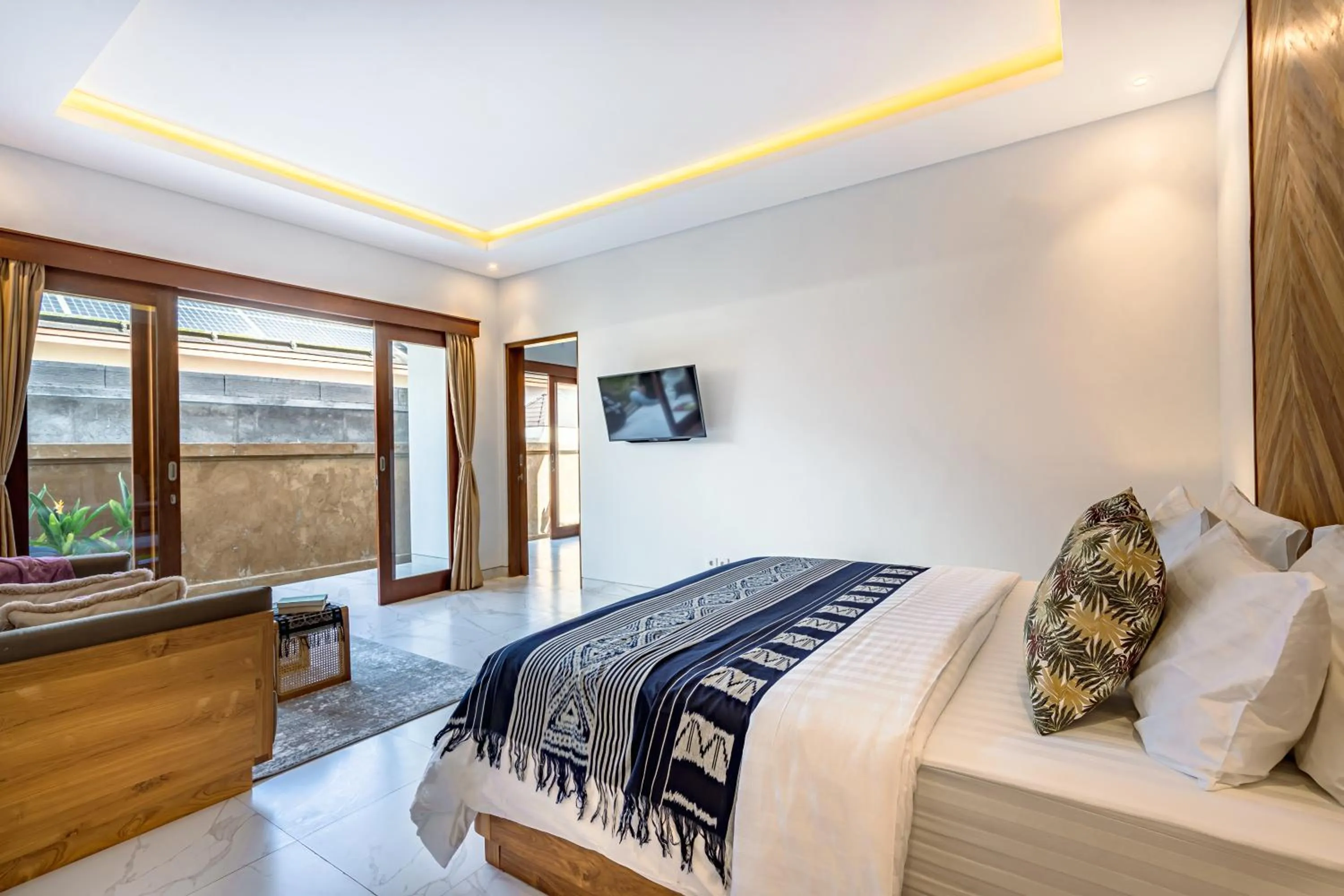 Bedroom, Bed in Sapta D'Villa Residence by Purely
