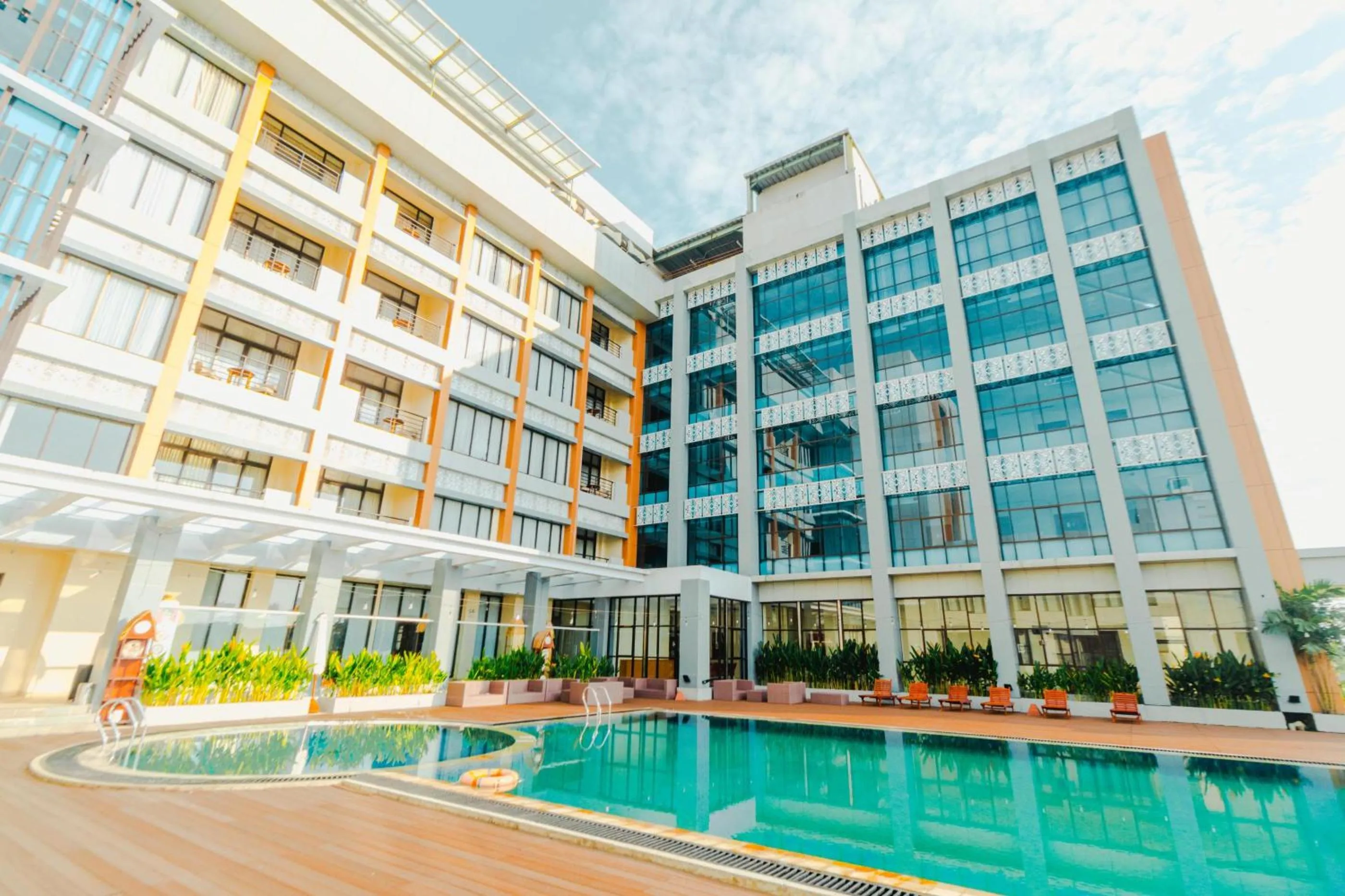 Property building in De Balen Soultan Hotel