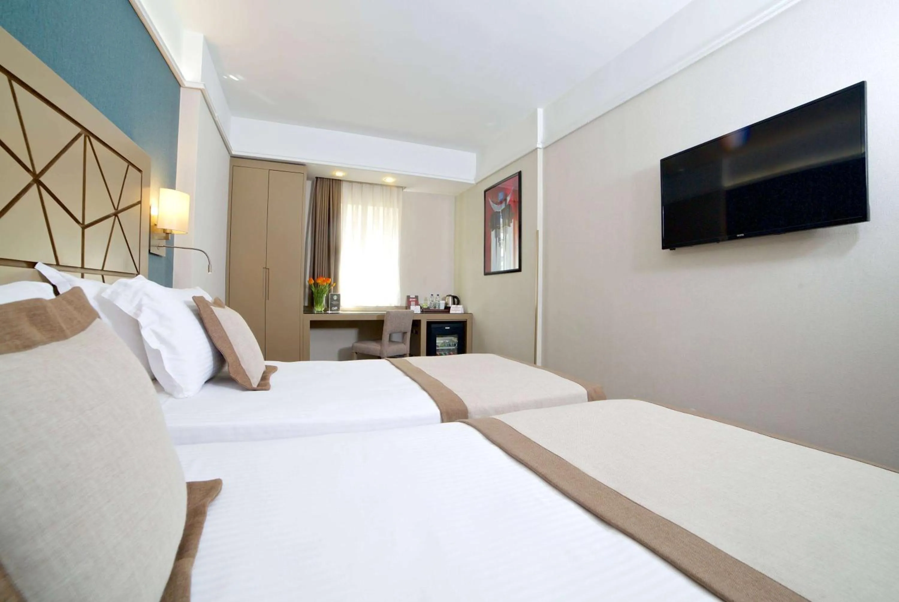 Photo of the whole room, Bed in Ramada By Wyndham İstanbul Taksim