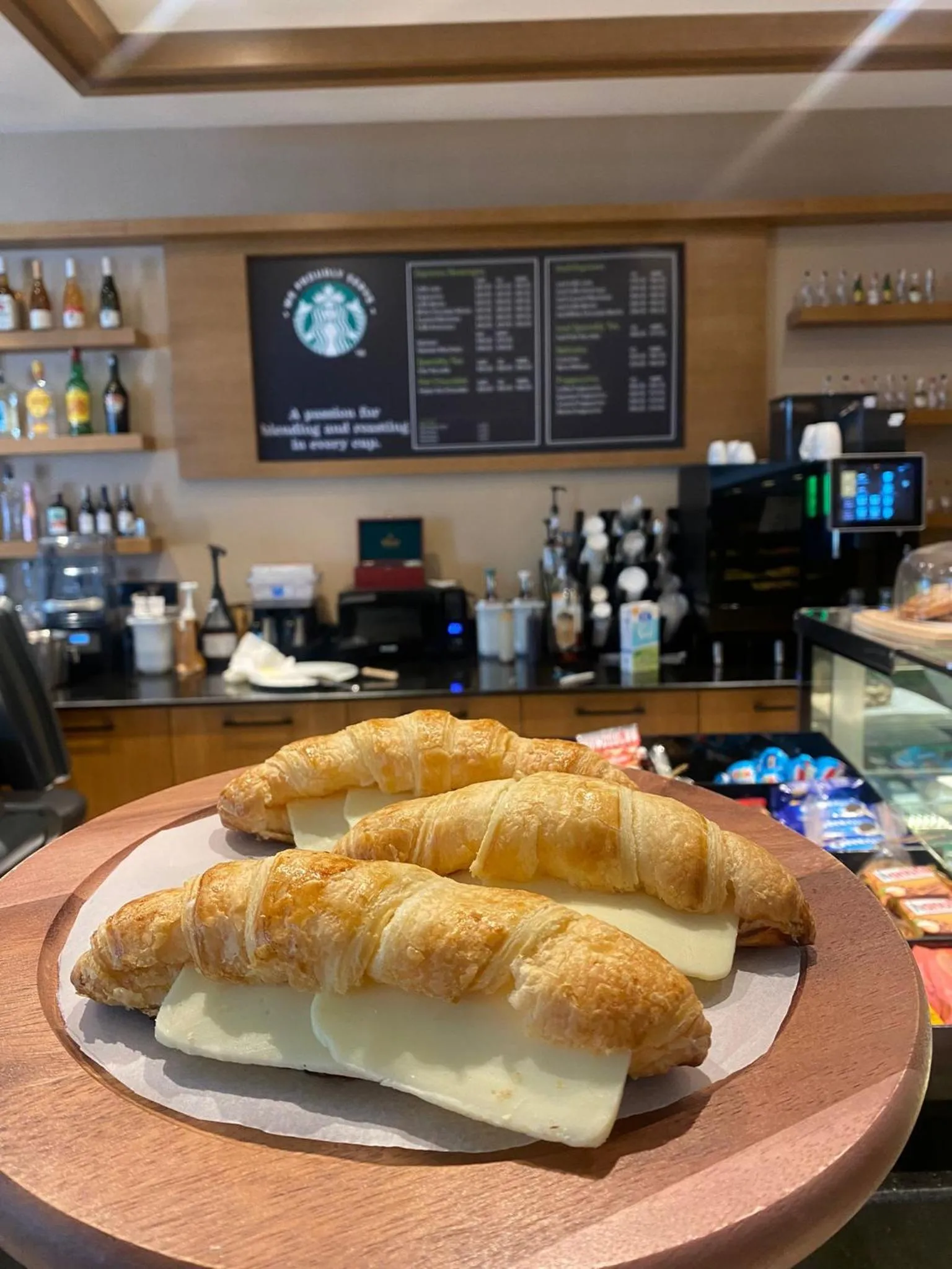 Food and drinks in Ramada By Wyndham İstanbul Taksim