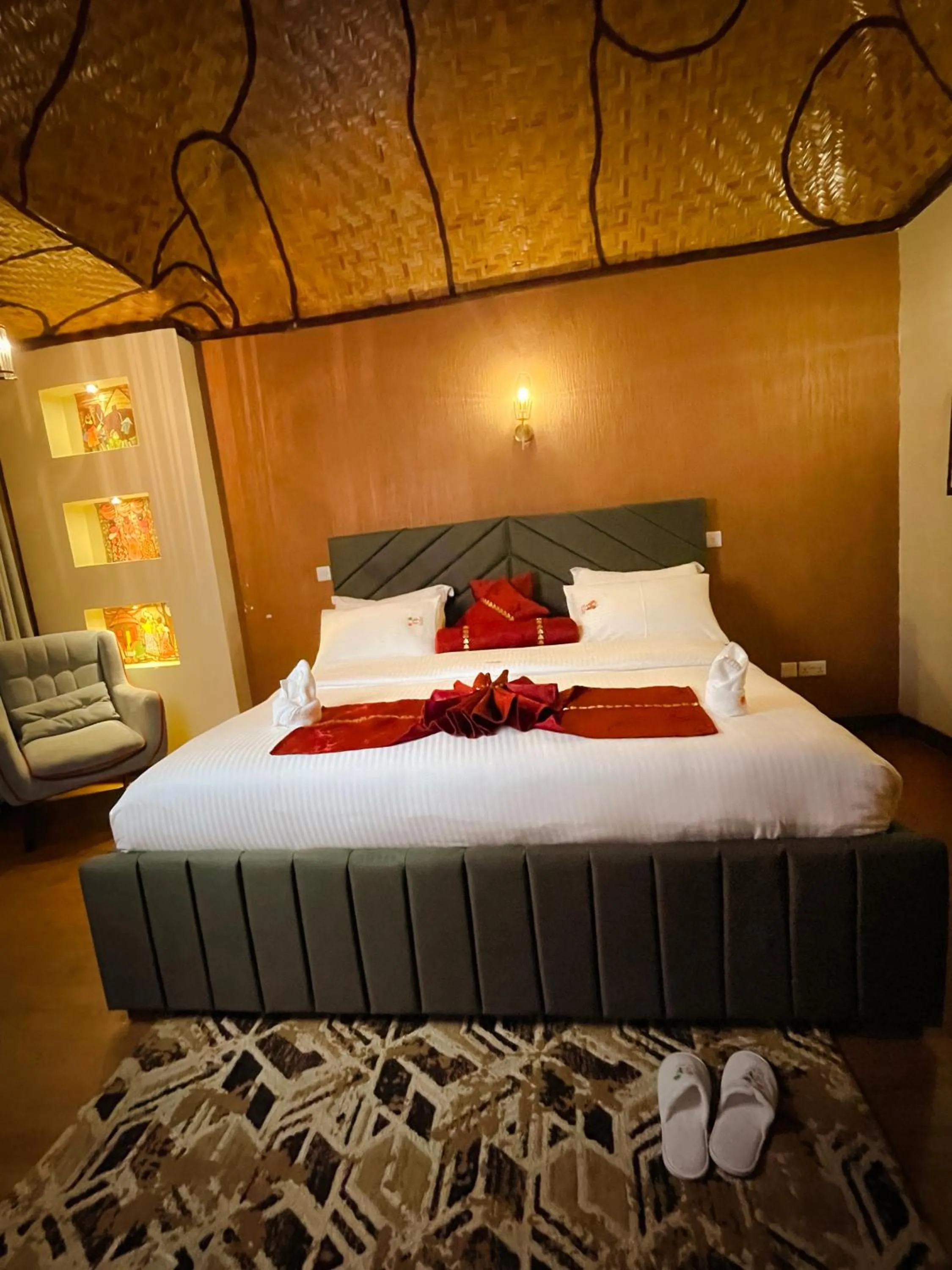 Photo of the whole room, Bed in De Rain Eco Beach Resort