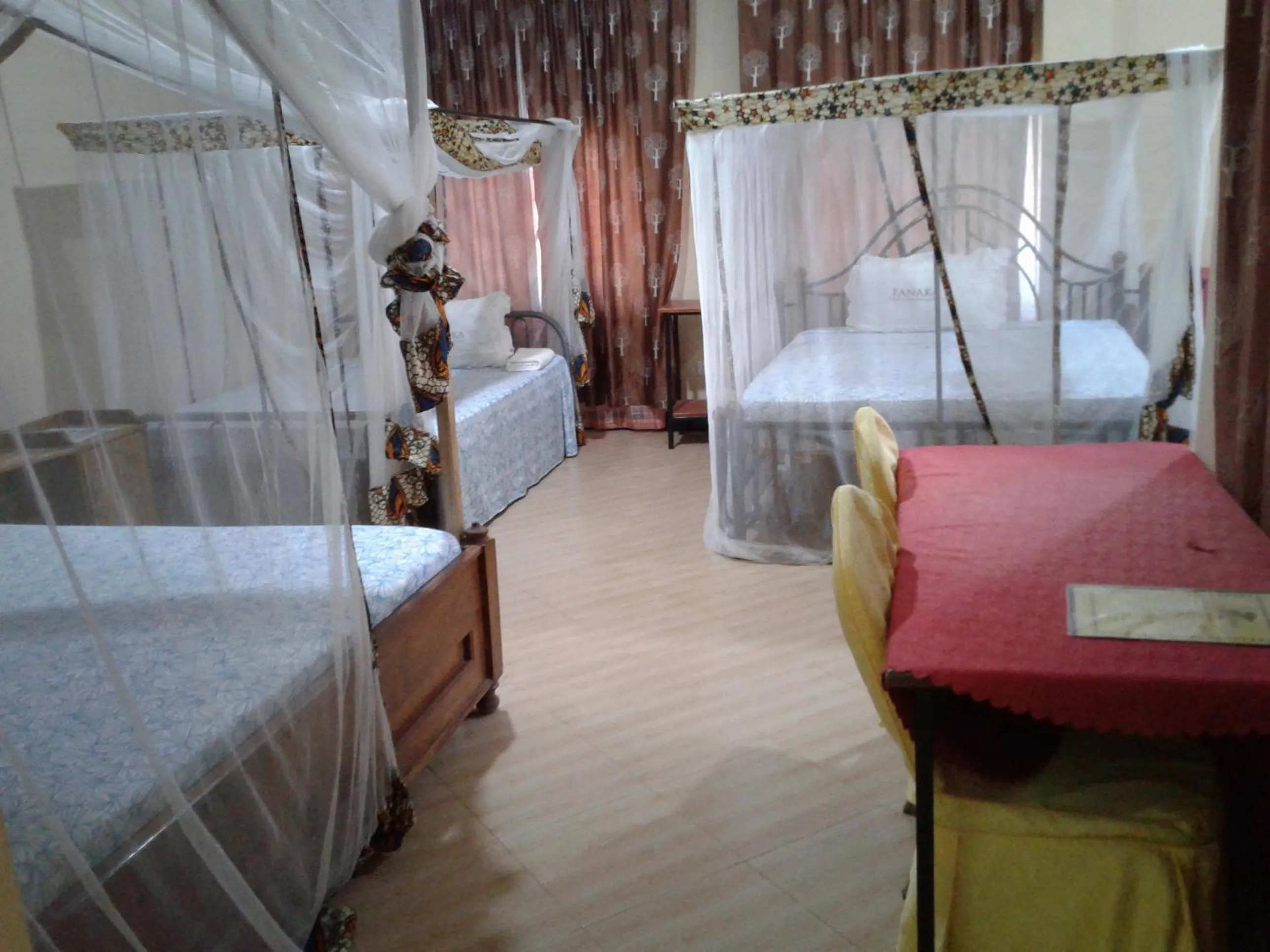 Property building in Fanaka Safaris Campsite & Lodges