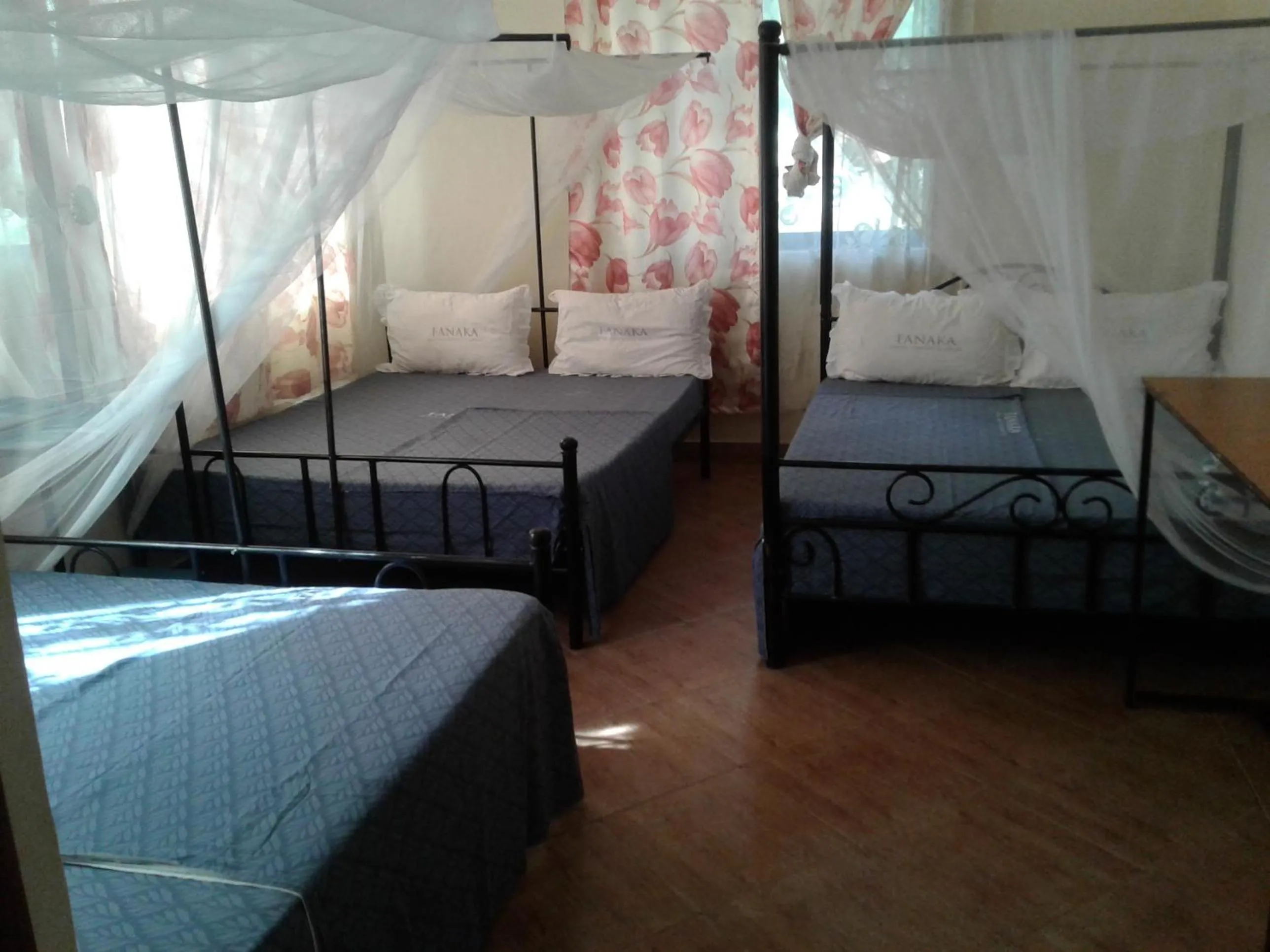 Property building in Fanaka Safaris Campsite & Lodges