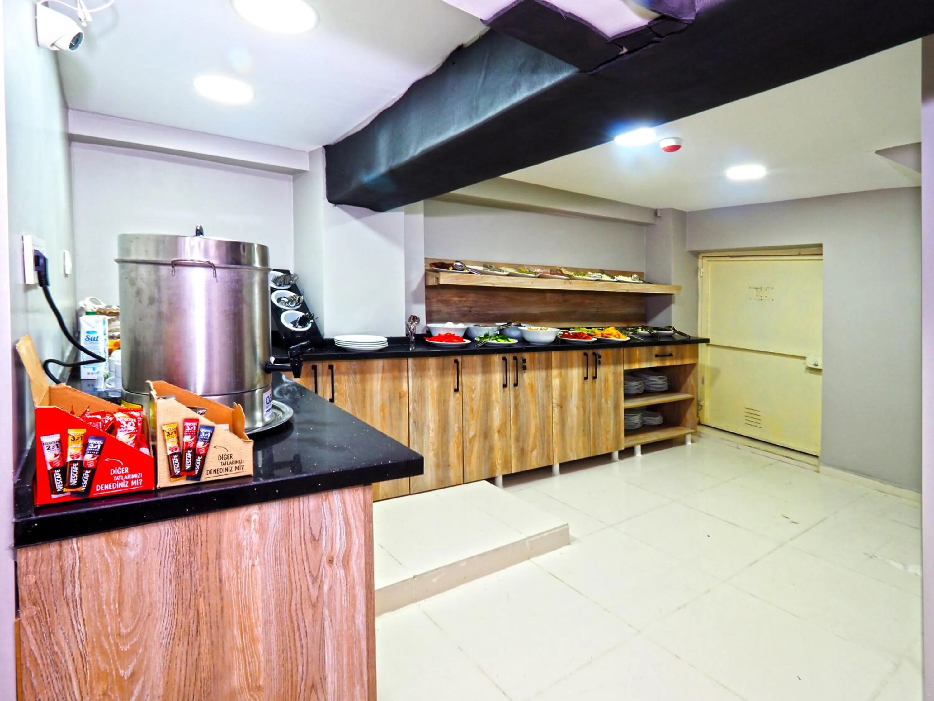 Food and drinks in Diamond Hotel Old Town