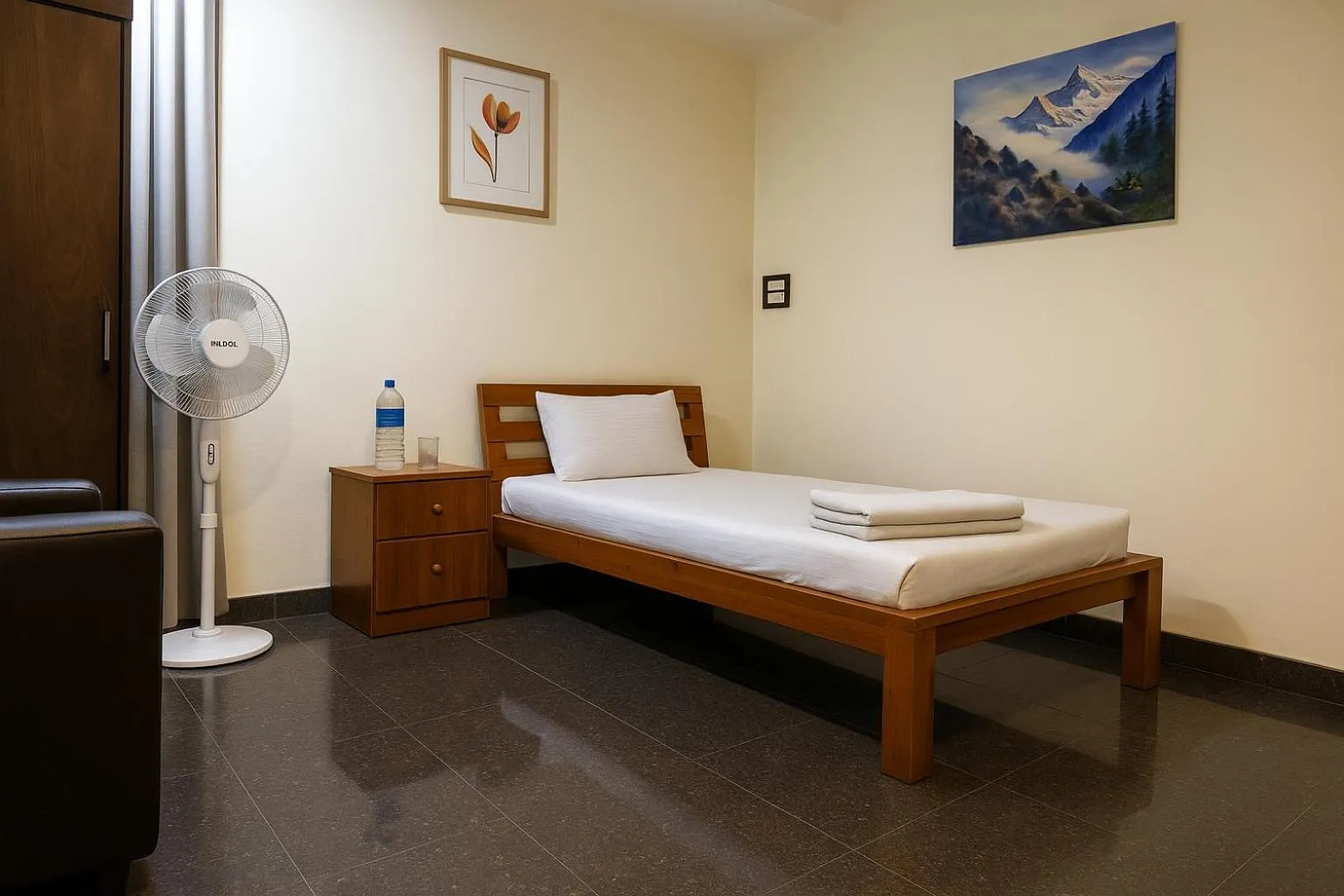 Bed in Suva Garden Hotel