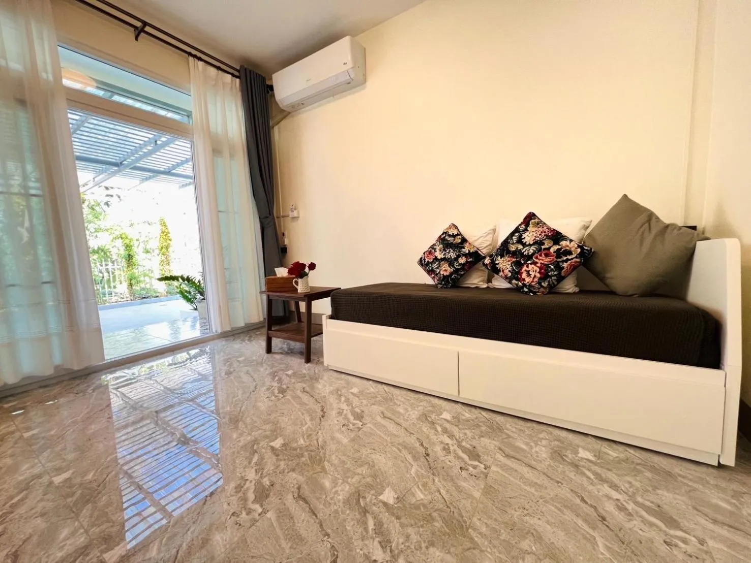 Property building, Bed in Garden House Rice Field and Mountain View