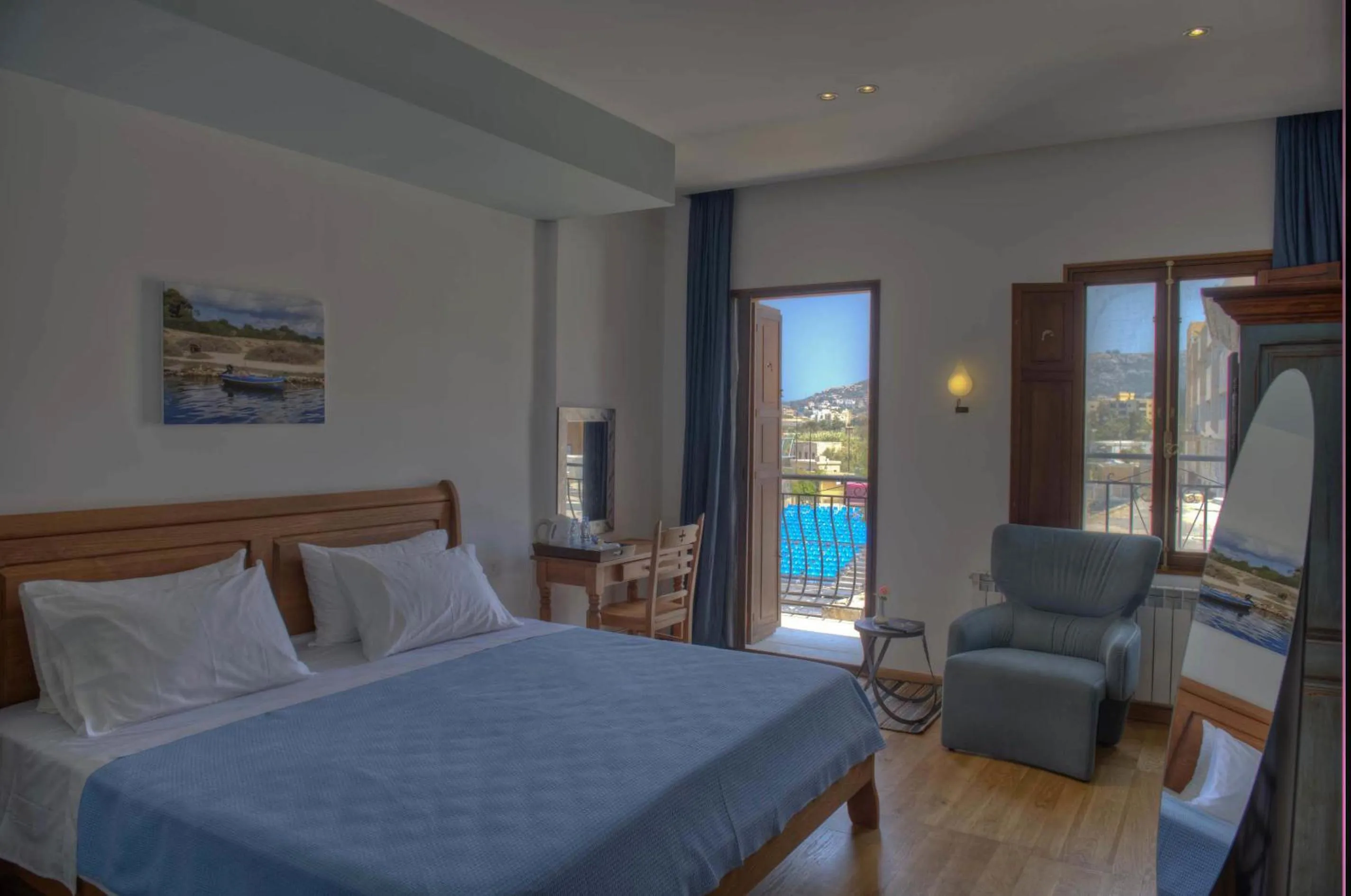 Day, Bed in L'Auberge de la Mer