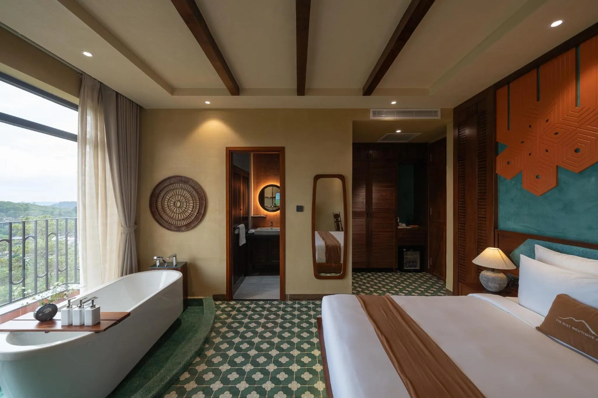 Photo of the whole room, Bed in The Mist Boutique DaLat Hotel