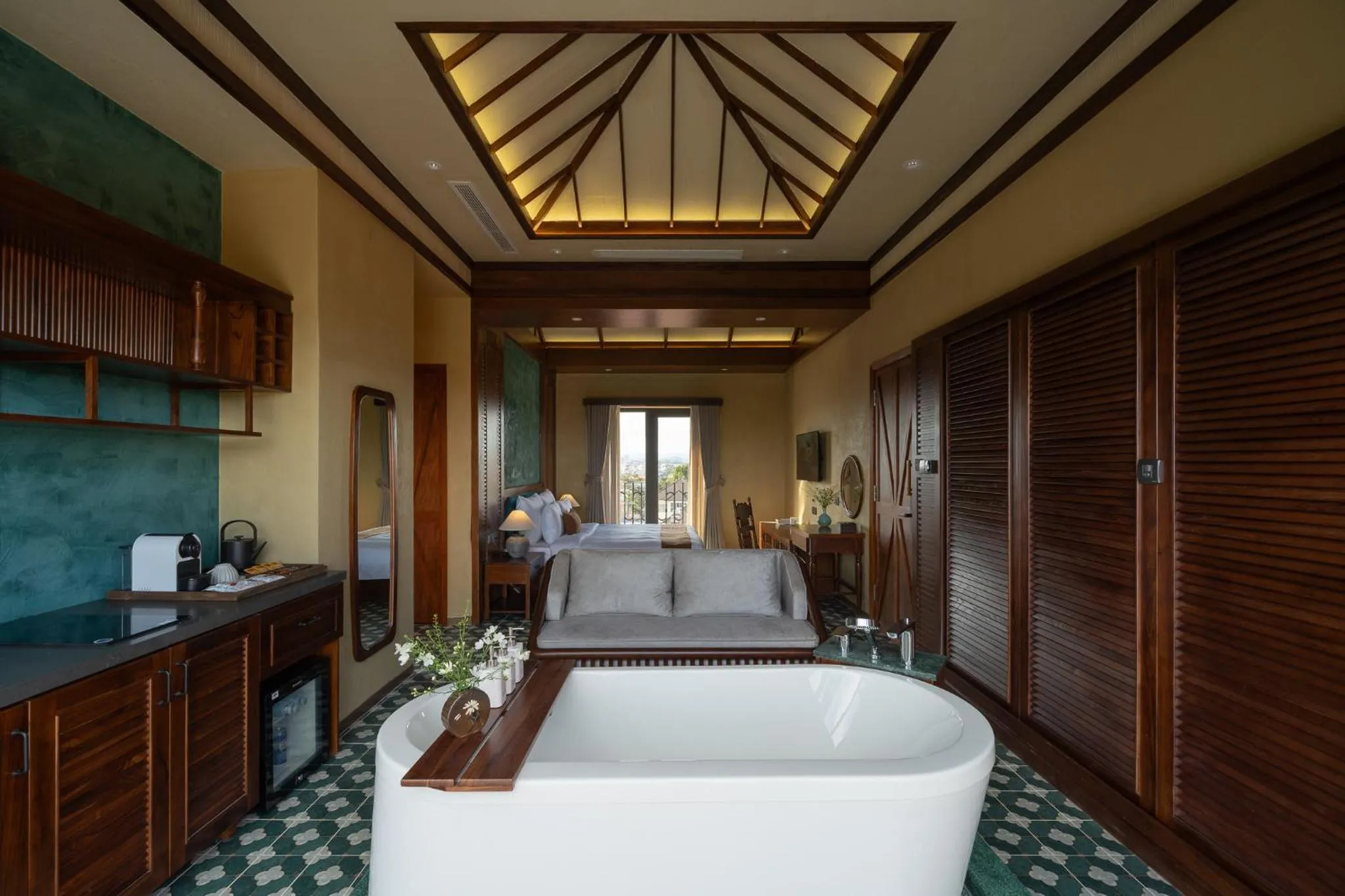 Photo of the whole room, Bed in The Mist Boutique DaLat Hotel