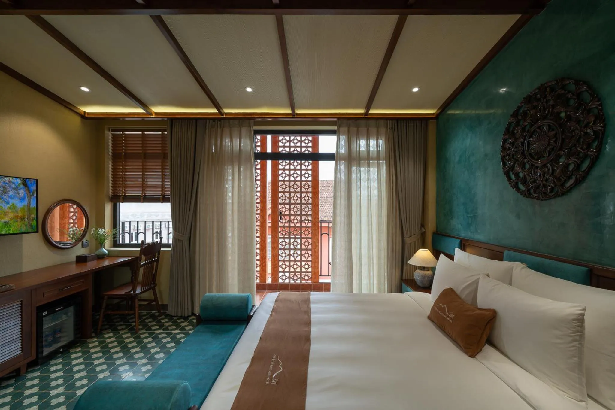 Bedroom, Bed in The Mist Boutique DaLat Hotel