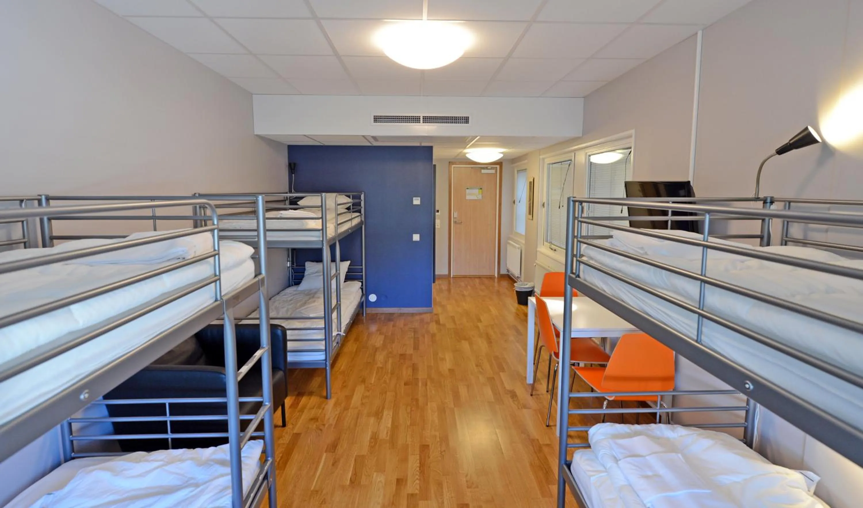 Bedroom in Spoton Hostel & Sportsbar